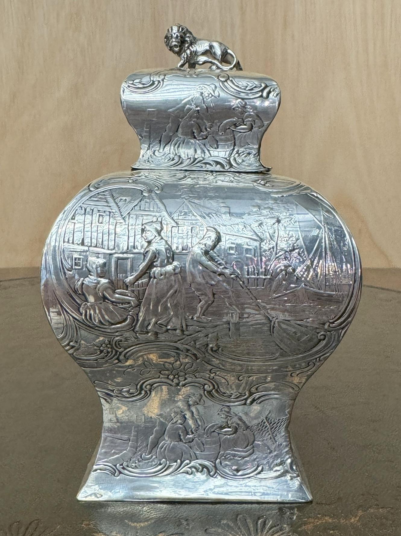 ANTIQUE 1901 EDWARDIAN DATED STERLiNG SILBERMULLER & SON REPOUSSE TEA CADDY (Sterlingsilber) im Angebot