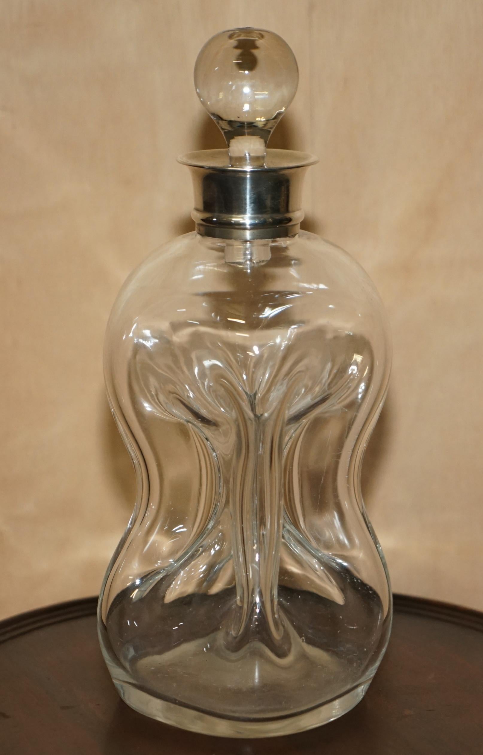 Antique 1903 Sterling Silver Collar Pinch Decanter for Whiskey Rum Brandy Scotch For Sale 2