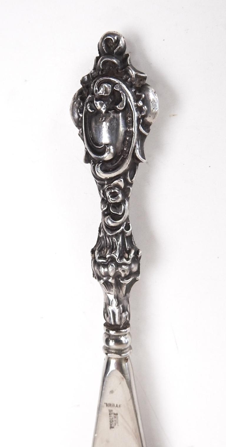 Early 20th Century Antique 1904 Sterling Silver English Art Nouveau Shoe Horn For Sale