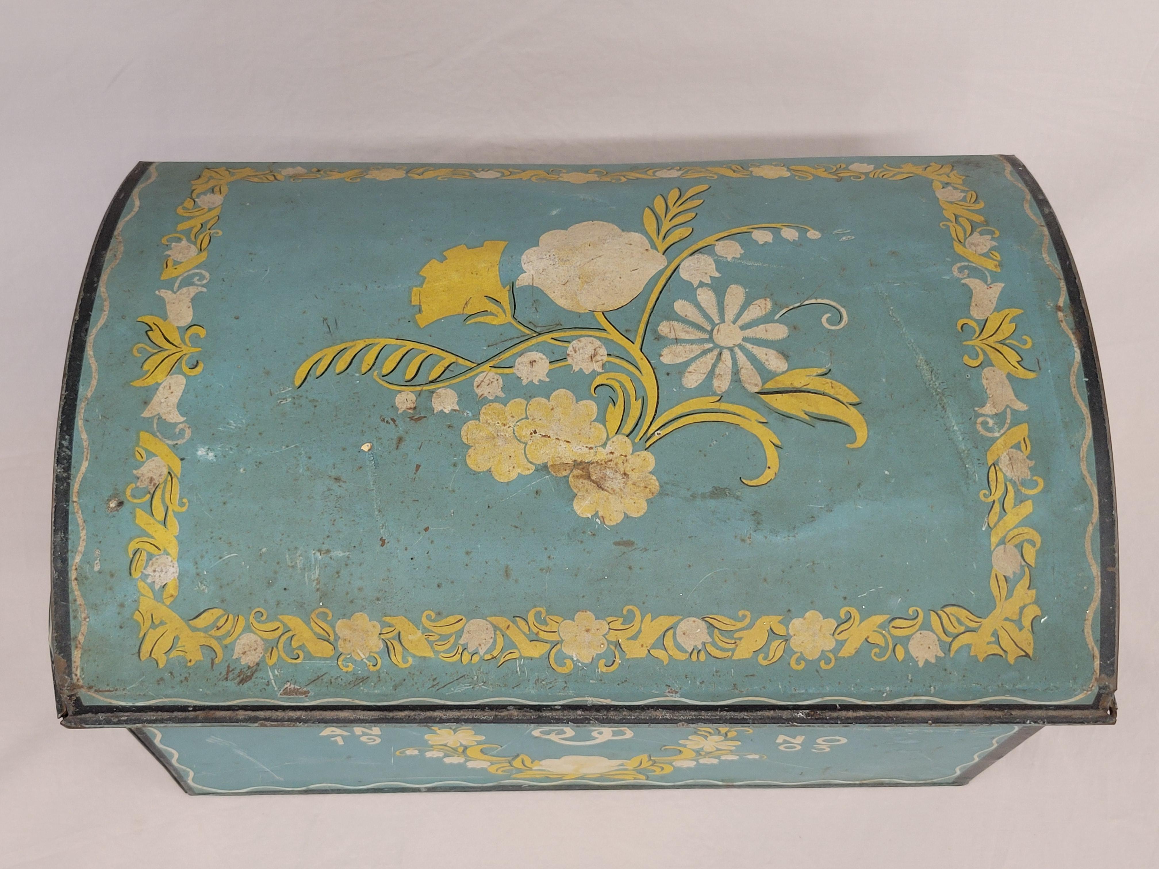 20th Century Antique 1904 Swedish Large Chocolate Tin For Sale