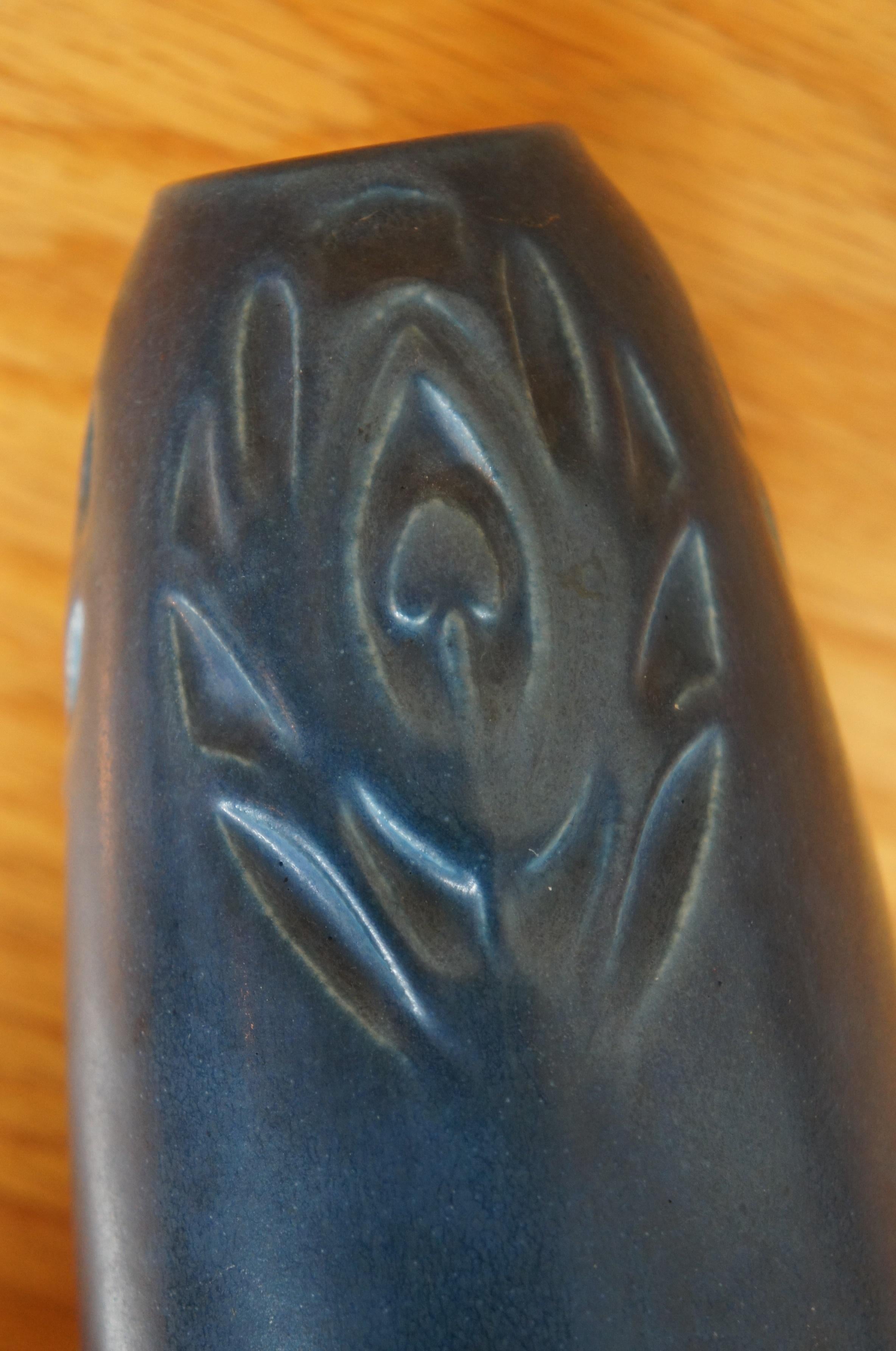 Inizio XX secolo Antico 1904 XIX Rookwood Arts Nouveau Vaso a bocciolo blu smaltato 6