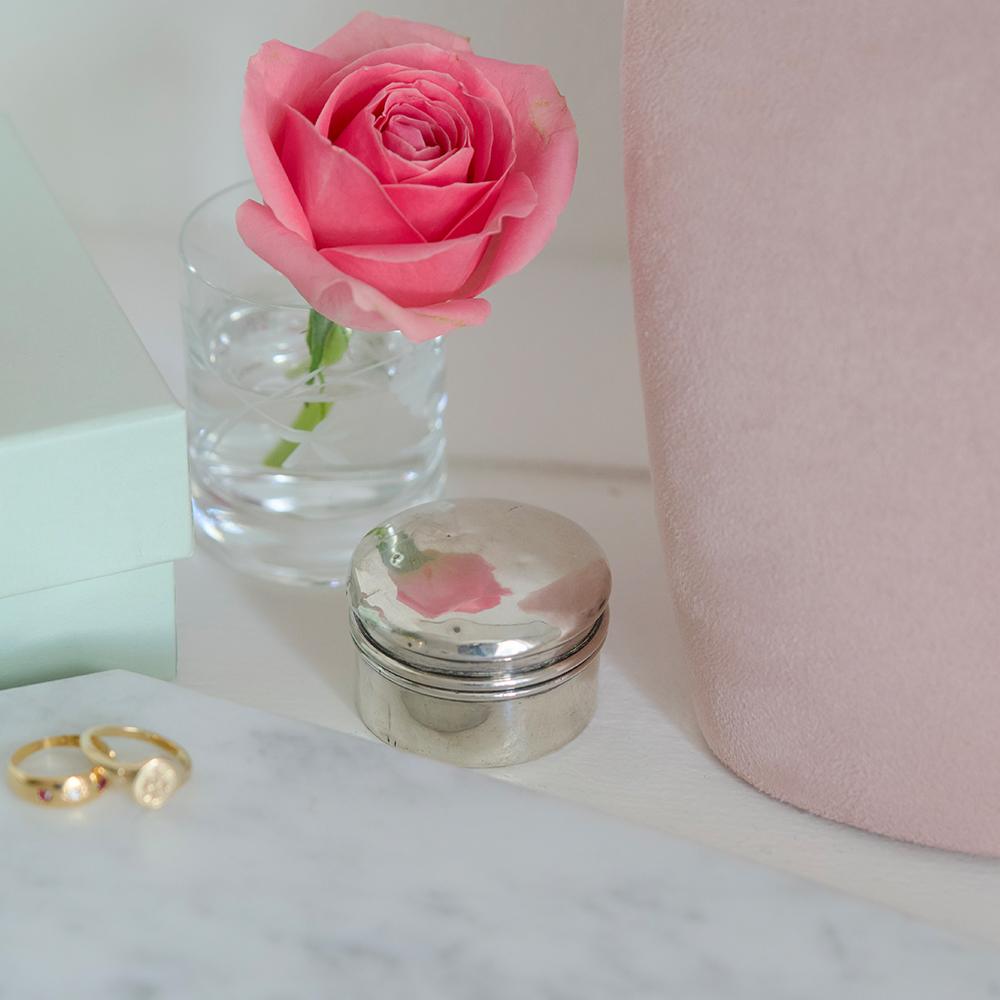 Ancien pot de toilette en argent sterling de 1905 Unisexe en vente