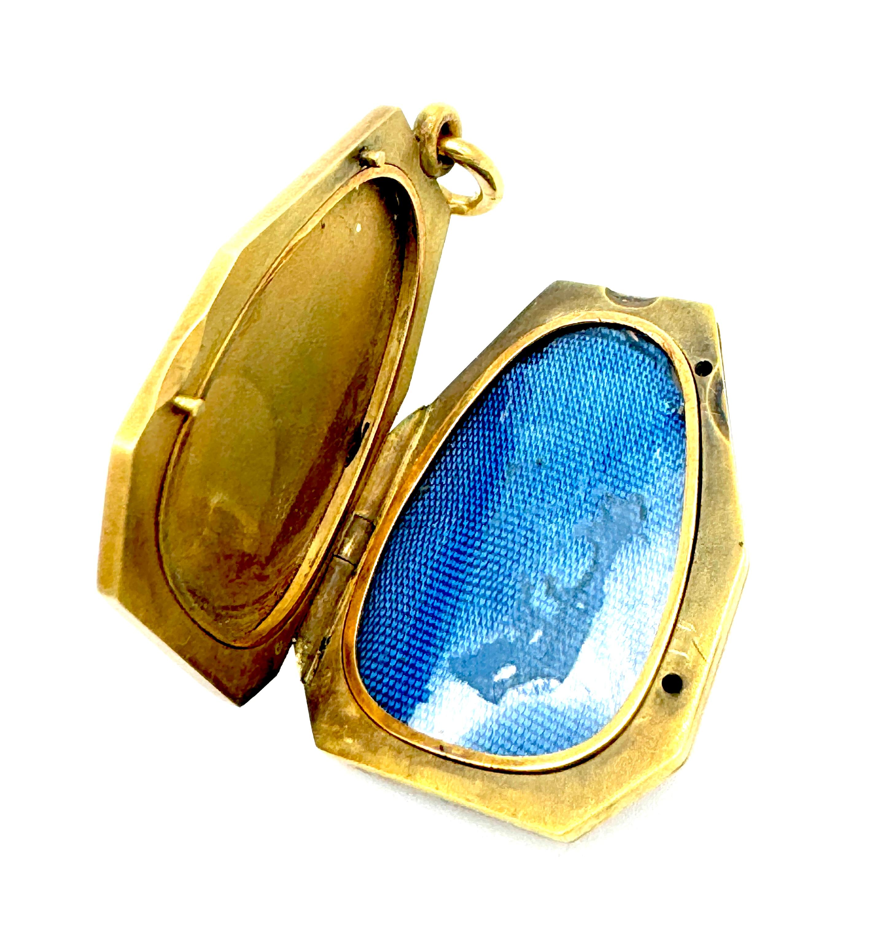 Antiguo 1908  Collar Colgante Relicario Belle Époque Oro 14 K Diamante Rubí Esmalte en Bueno estado para la venta en Munich, Bavaria