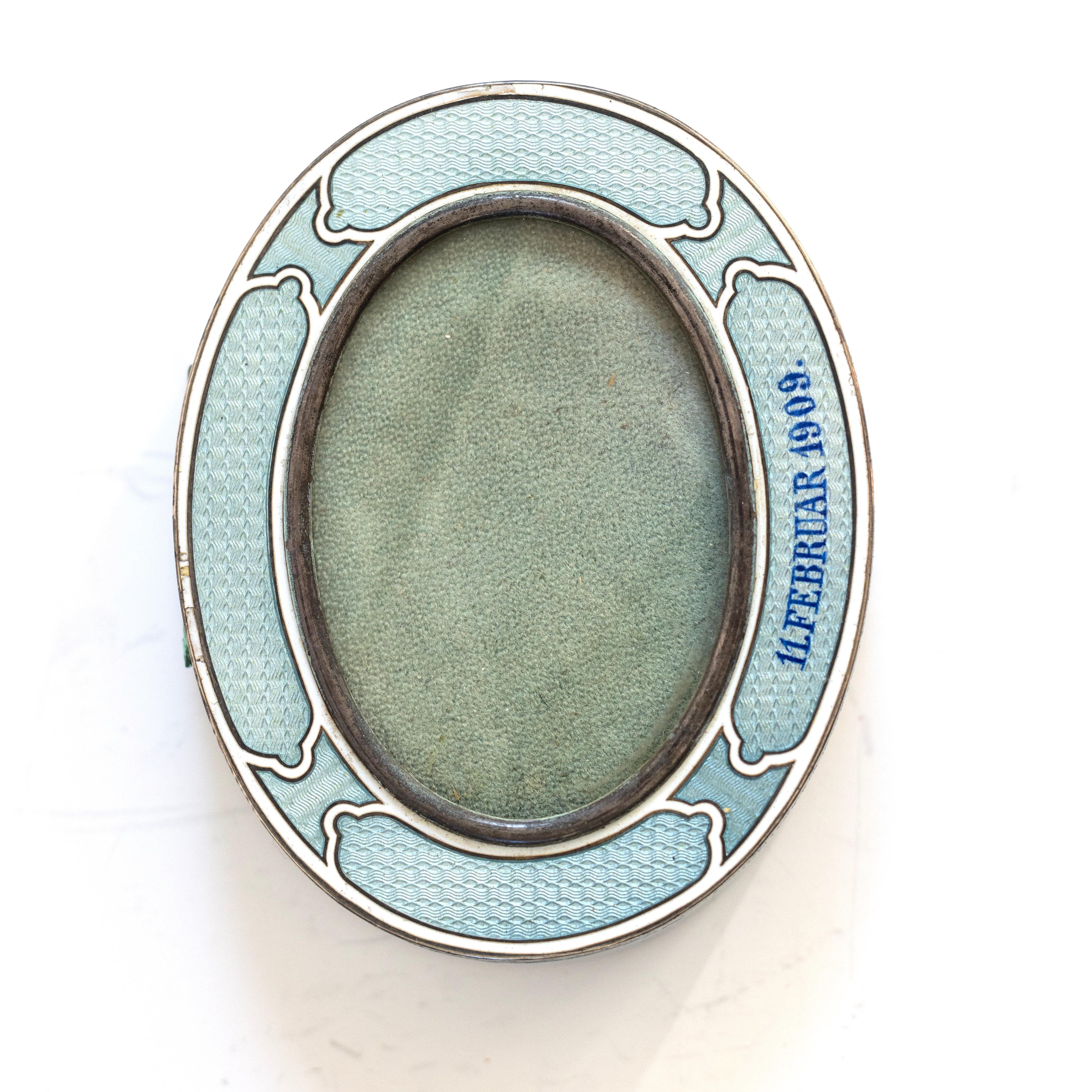 Boîte en argent émaillé bleu signée Monk Wien, 1909 en vente 5