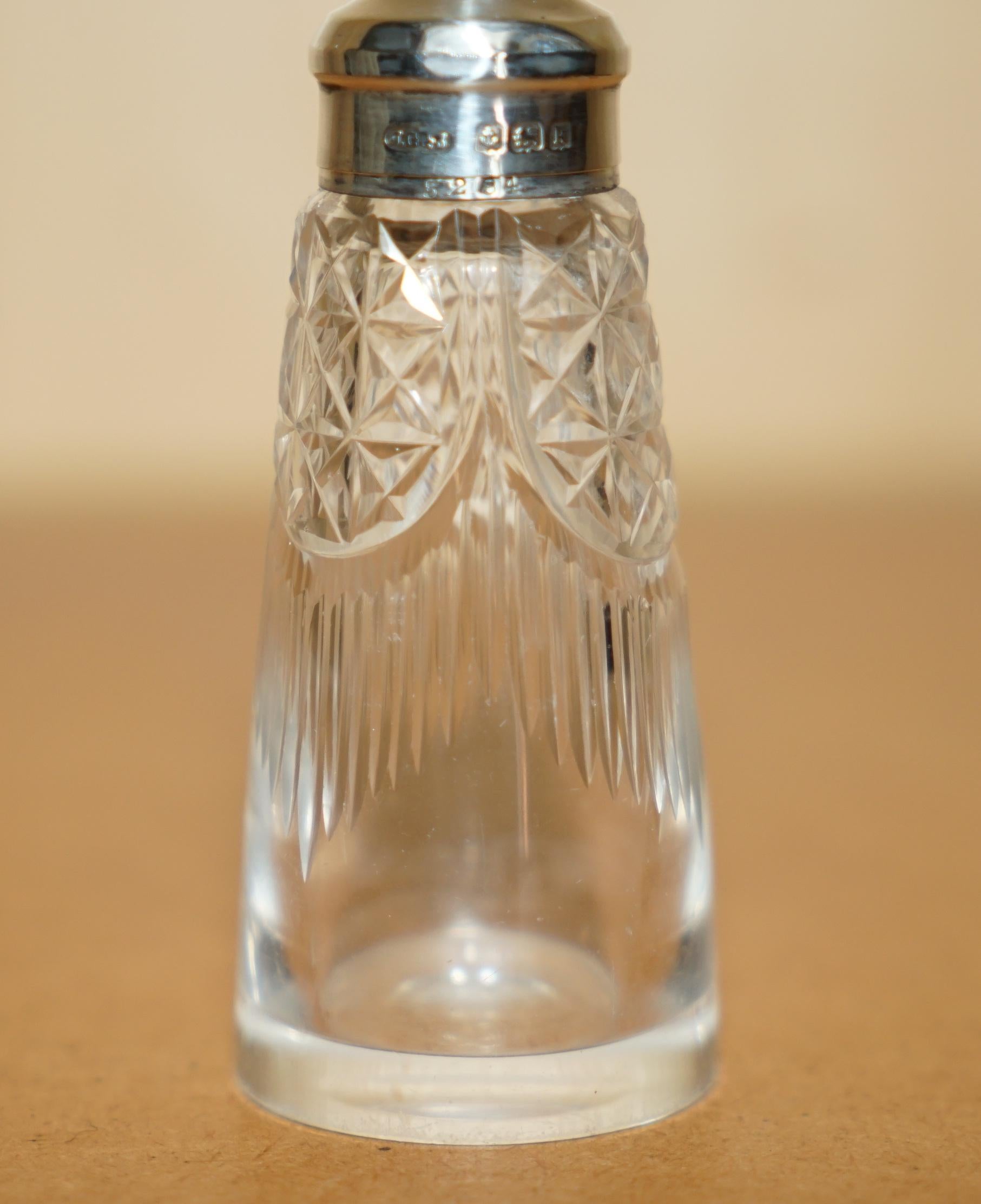 English ANTIQUE 1909 JOHN GRINSELL & SONS STERLING SiLVER CUT GLASS CRYSTAL SALT SHAKER For Sale