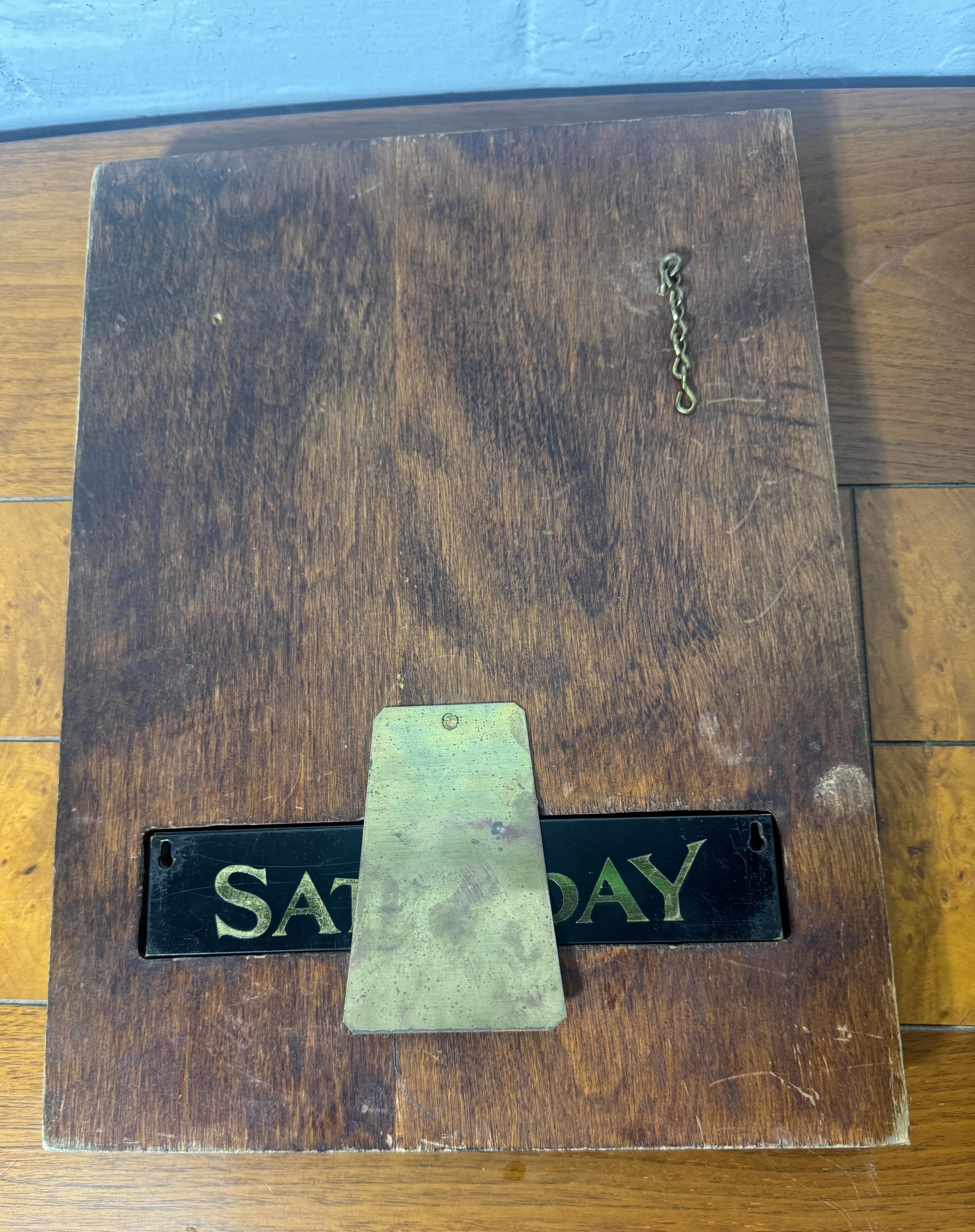 Métal Ancienne enseigne de banque en laiton des années 1910- 1920 