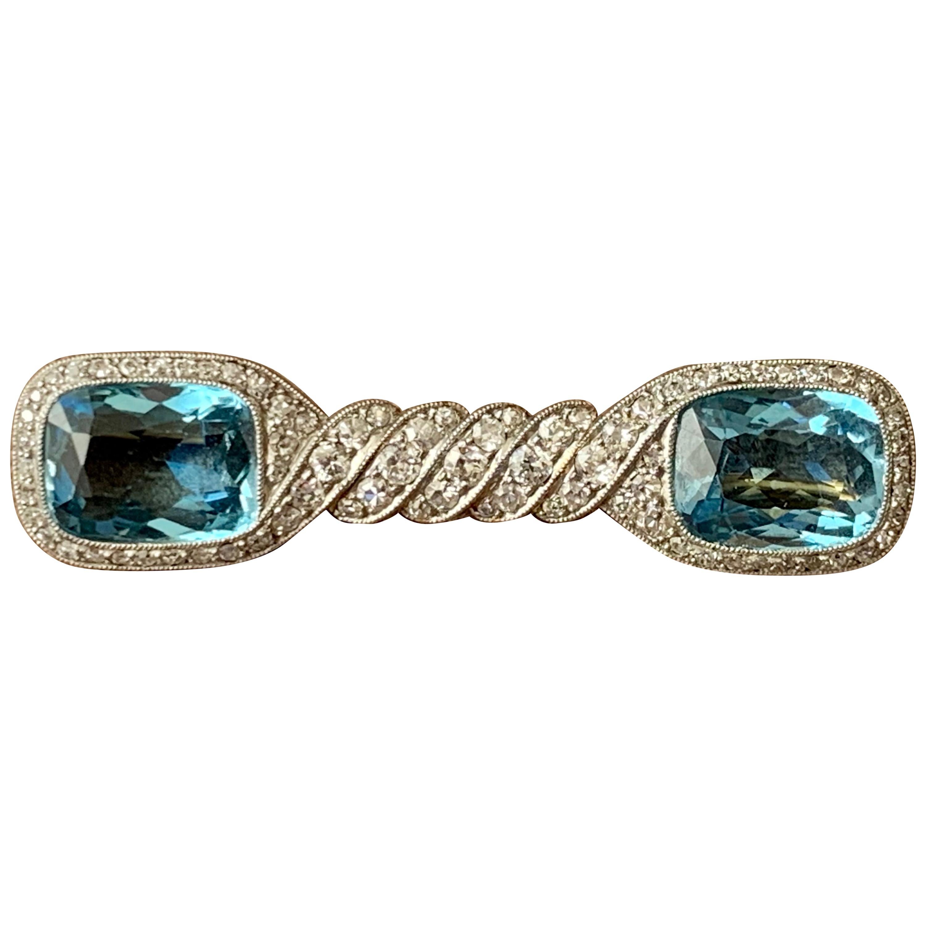 Antique 1910 Aquamarine and Diamonds Brooch Platinum Yellow Gold For Sale