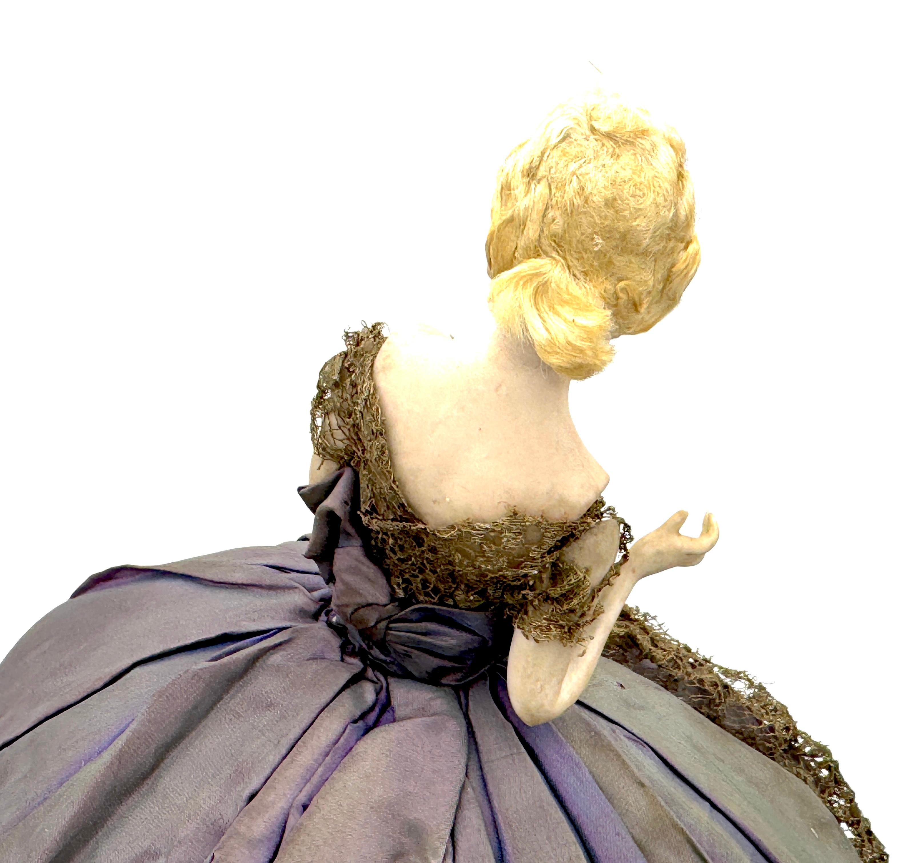 Antiguo 1910 Belle Époque Bisque Porcelana Muñeca Tea Cozy en Estado Original principios del siglo XX en venta