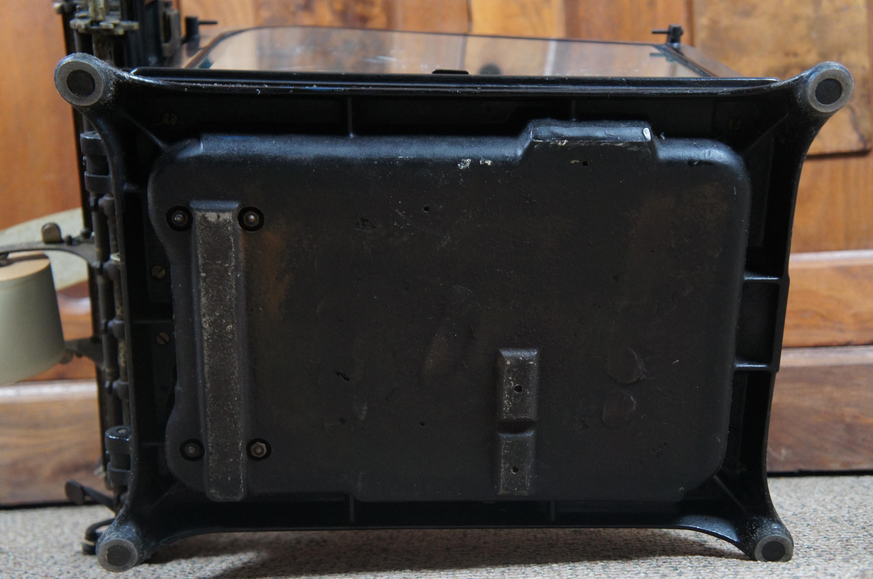 Antique 1910 Burroughs Class 1 No 9 Adding Bookkeeping Typewriter Machine 1