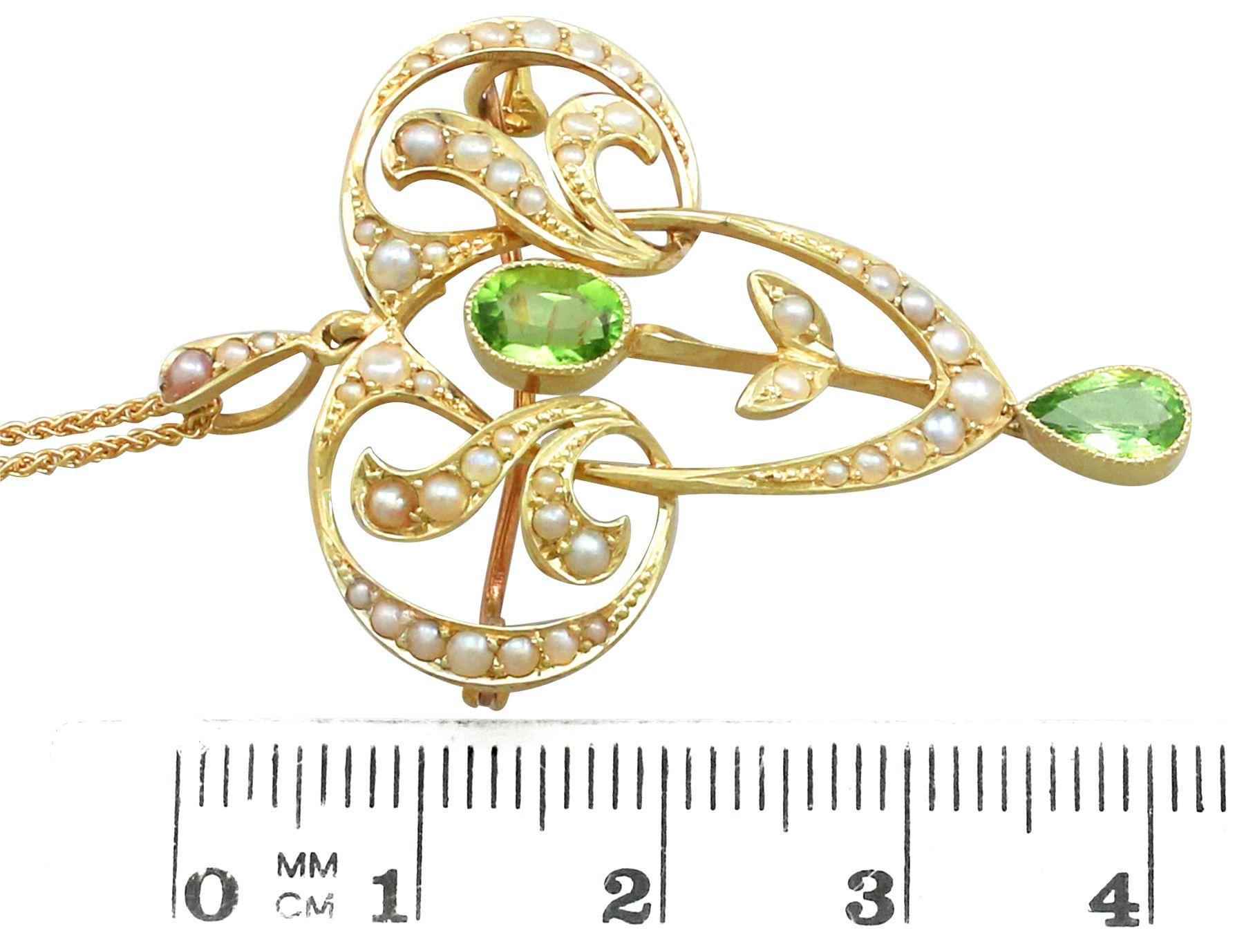Women's or Men's Antique 1910s Art Nouveau Peridot and Seed Pearl Yellow Gold Pendant / Brooch For Sale