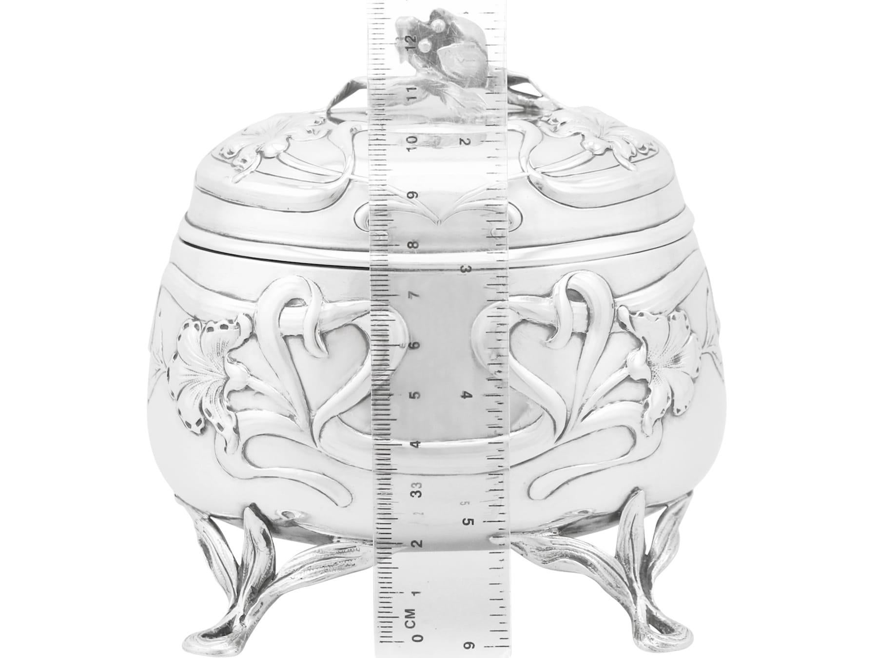 1910s Austro-Hungarian Silver Tea Caddy For Sale 6