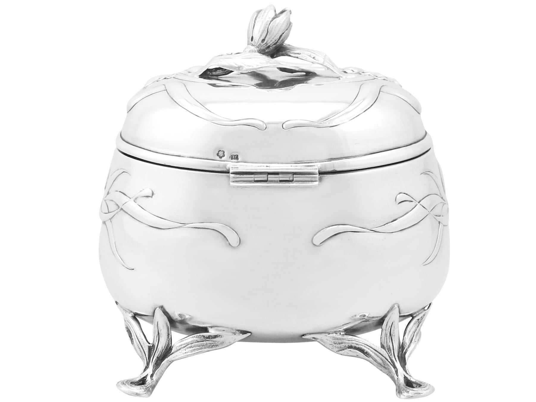 English 1910s Austro-Hungarian Silver Tea Caddy For Sale