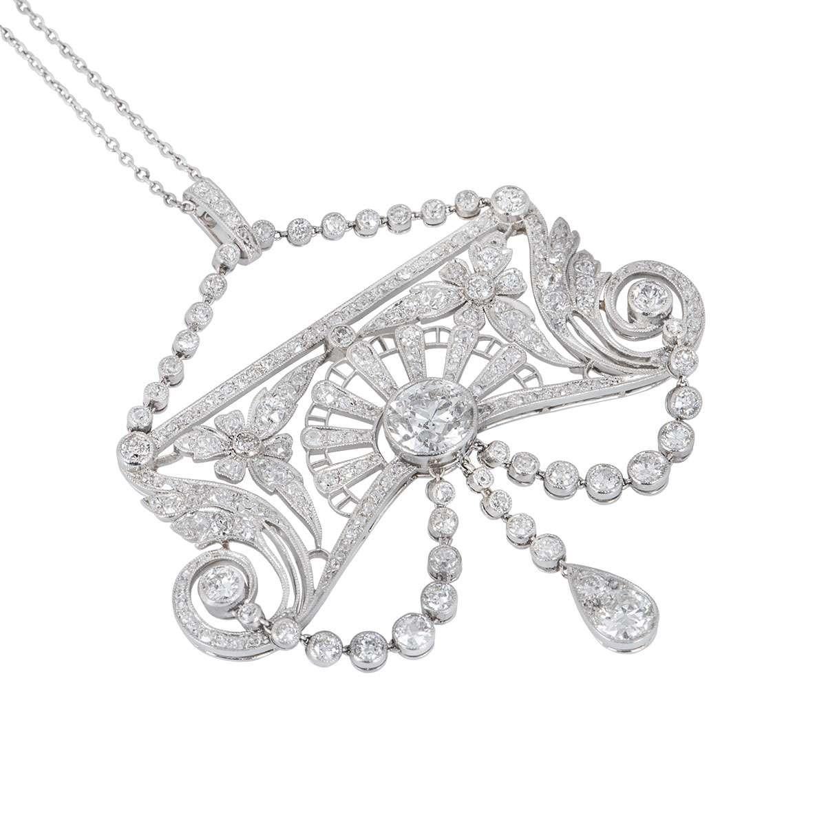 Antique 1910s Belle Époque Diamond Platinum Pendant 4.50 Carat Excellent état à Mayfair, London, London