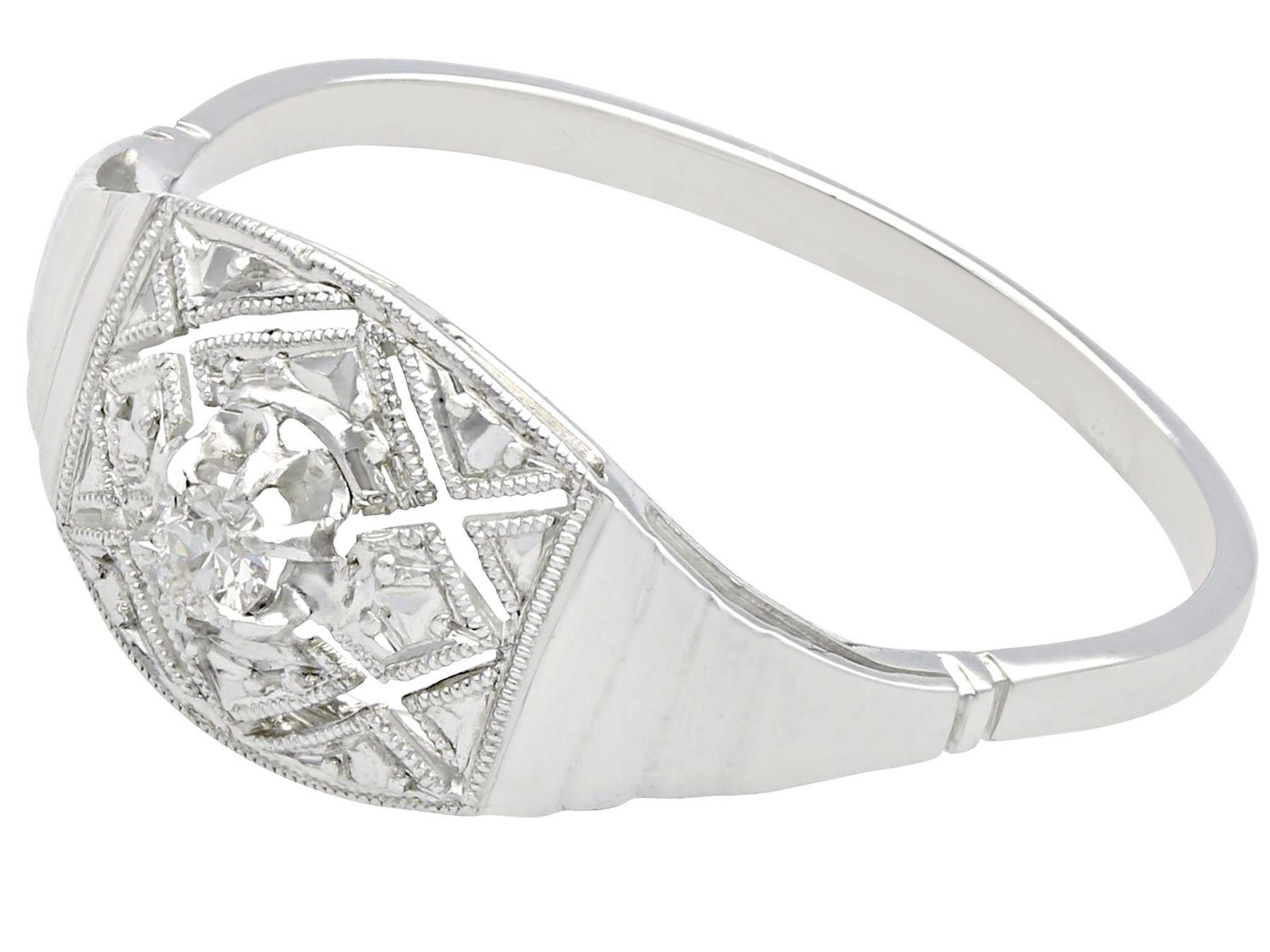 Round Cut Antique 1910s Diamond and White Gold Platinum Set Cocktail Ring For Sale