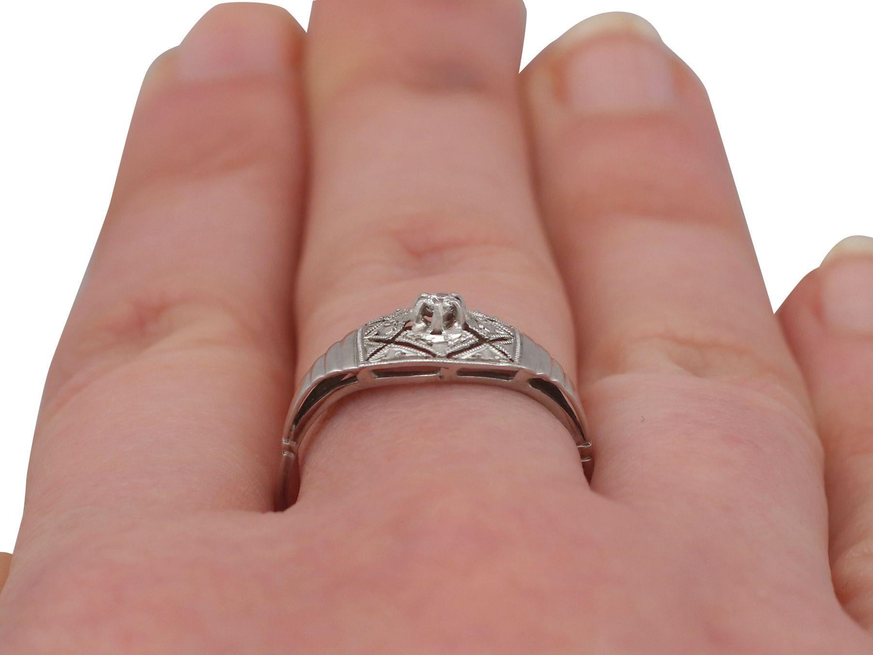 Antique 1910s Diamond and White Gold Platinum Set Cocktail Ring For Sale 3