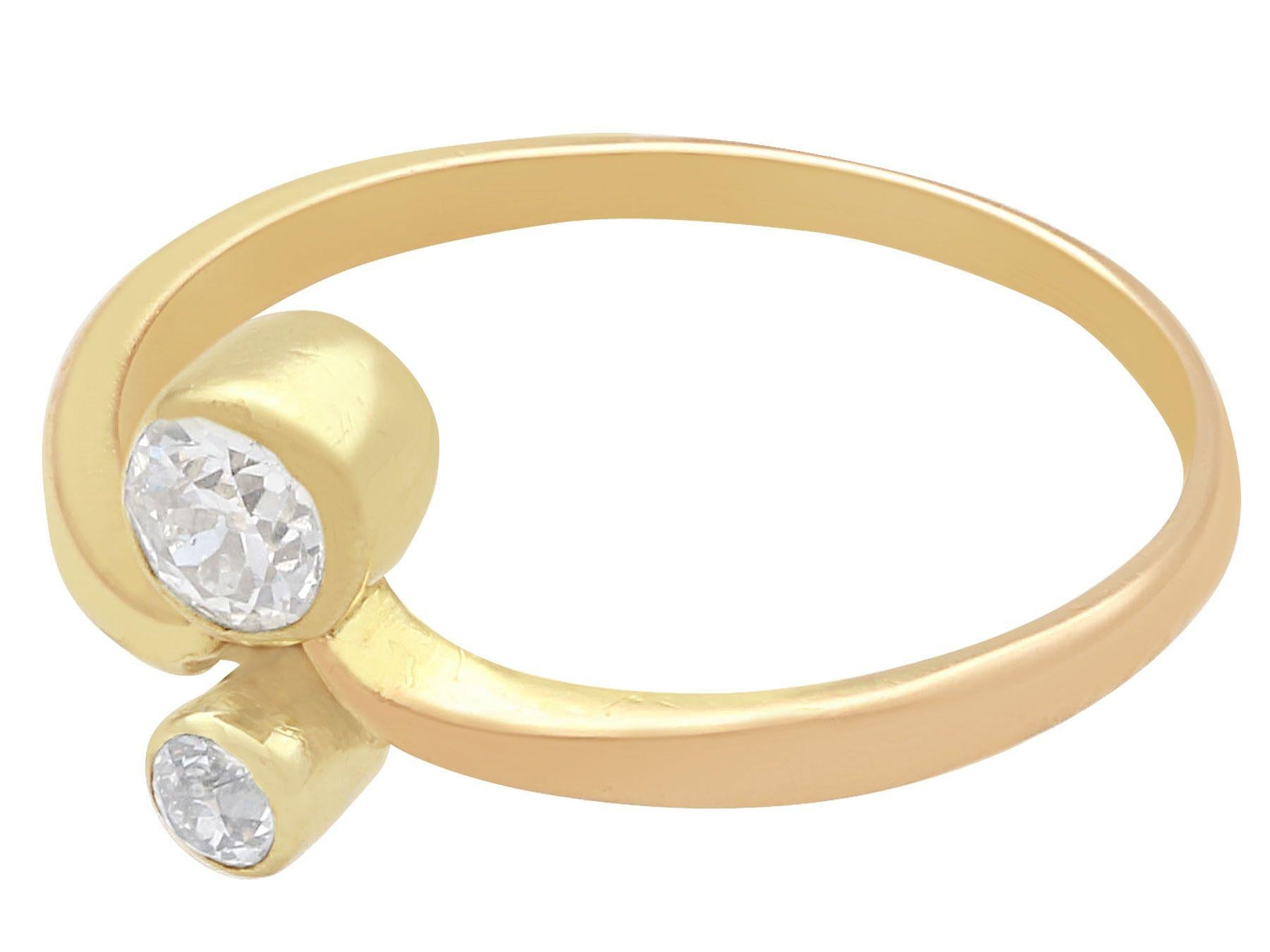 Round Cut Antique 1910s Diamond Yellow Gold Cocktail Ring For Sale