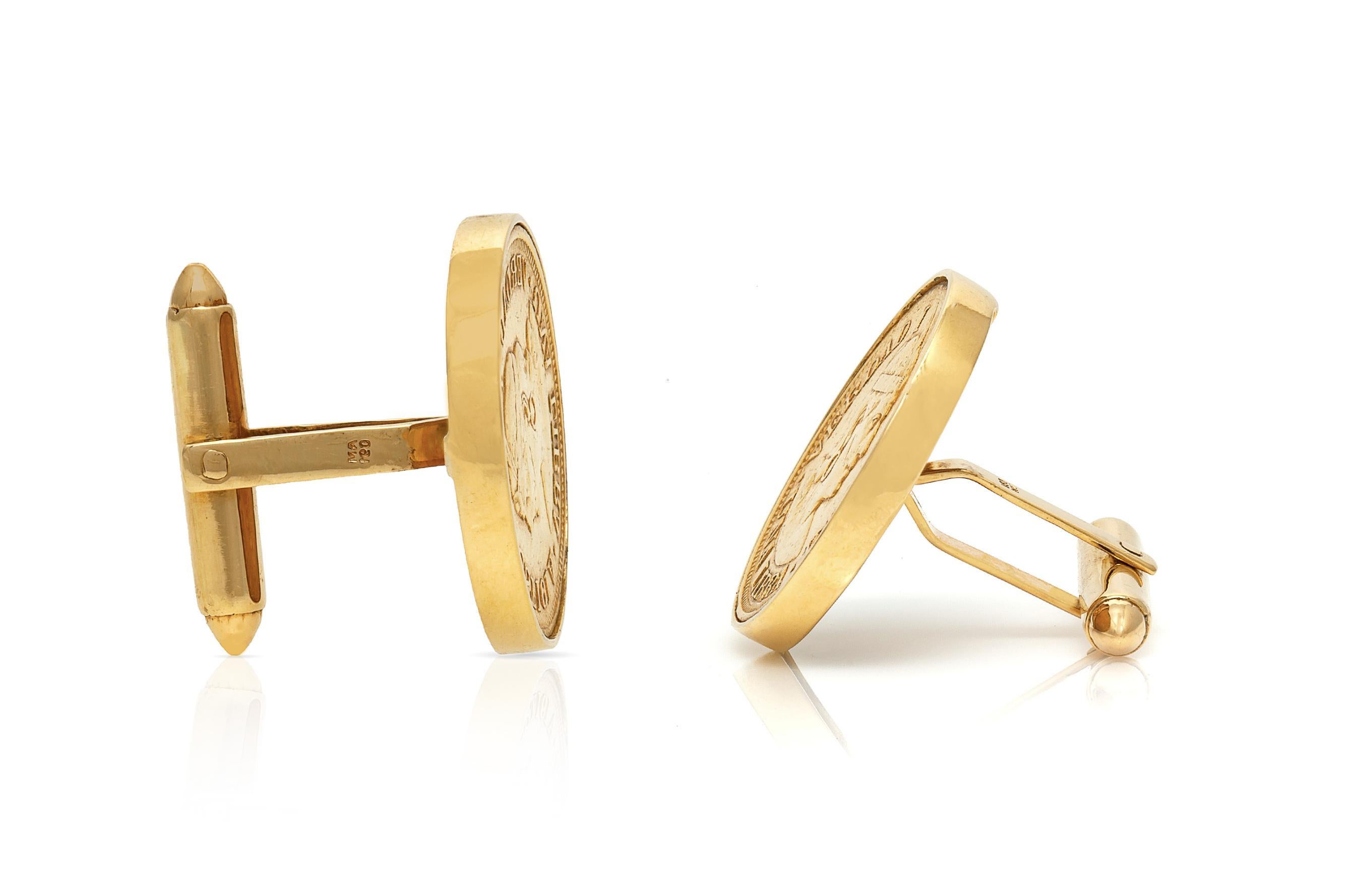 Antique 1910s Peruvian Gold Coin Cufflinks In Good Condition For Sale In New York, NY