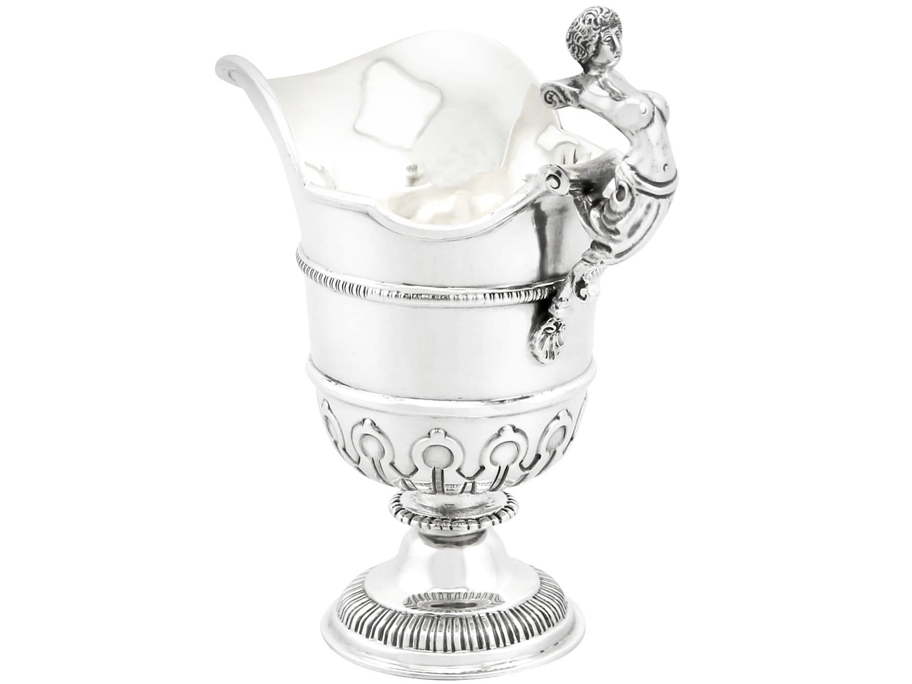 Début du 20ème siècle Antique 1912 George V Pichet à crème en argent sterling en vente