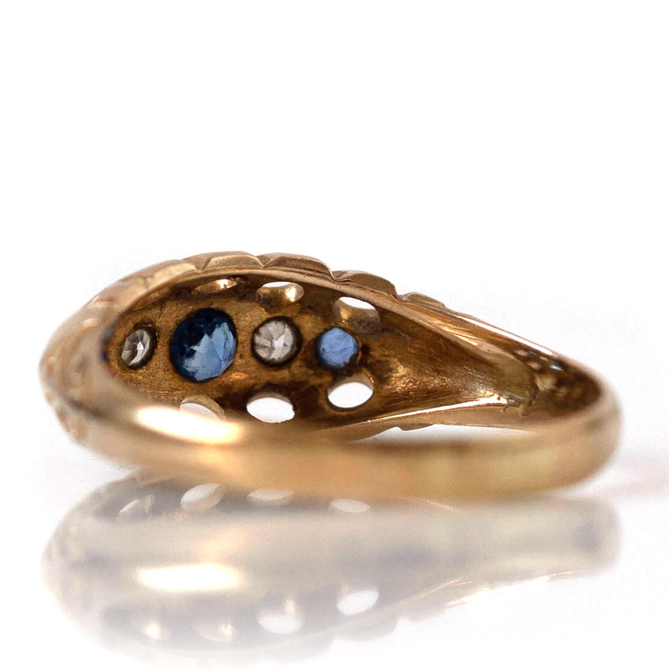 Antique 1914 Sapphire 18ct Gold Diamond Ring For Sale 1