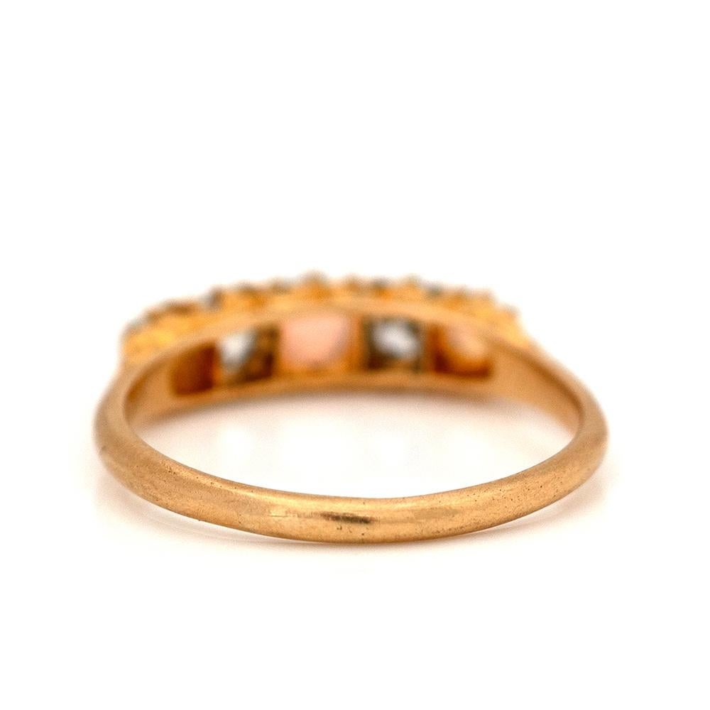 Anello antico in oro 18ct con opale e diamanti del 1915 in vendita 1