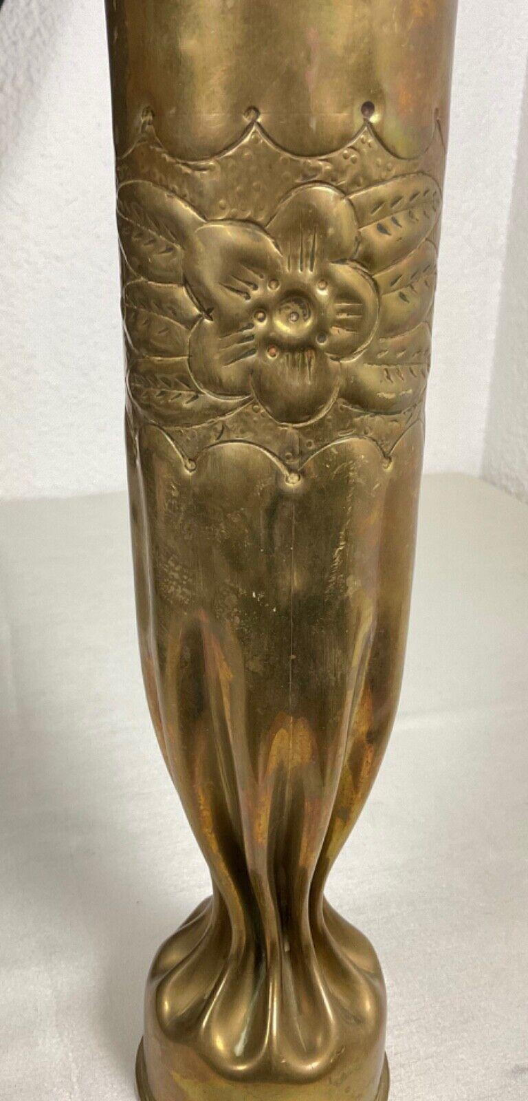 Late 20th Century Antique 1917 Sculpted Shell Casing, Trench Art - 2Y527 For Sale