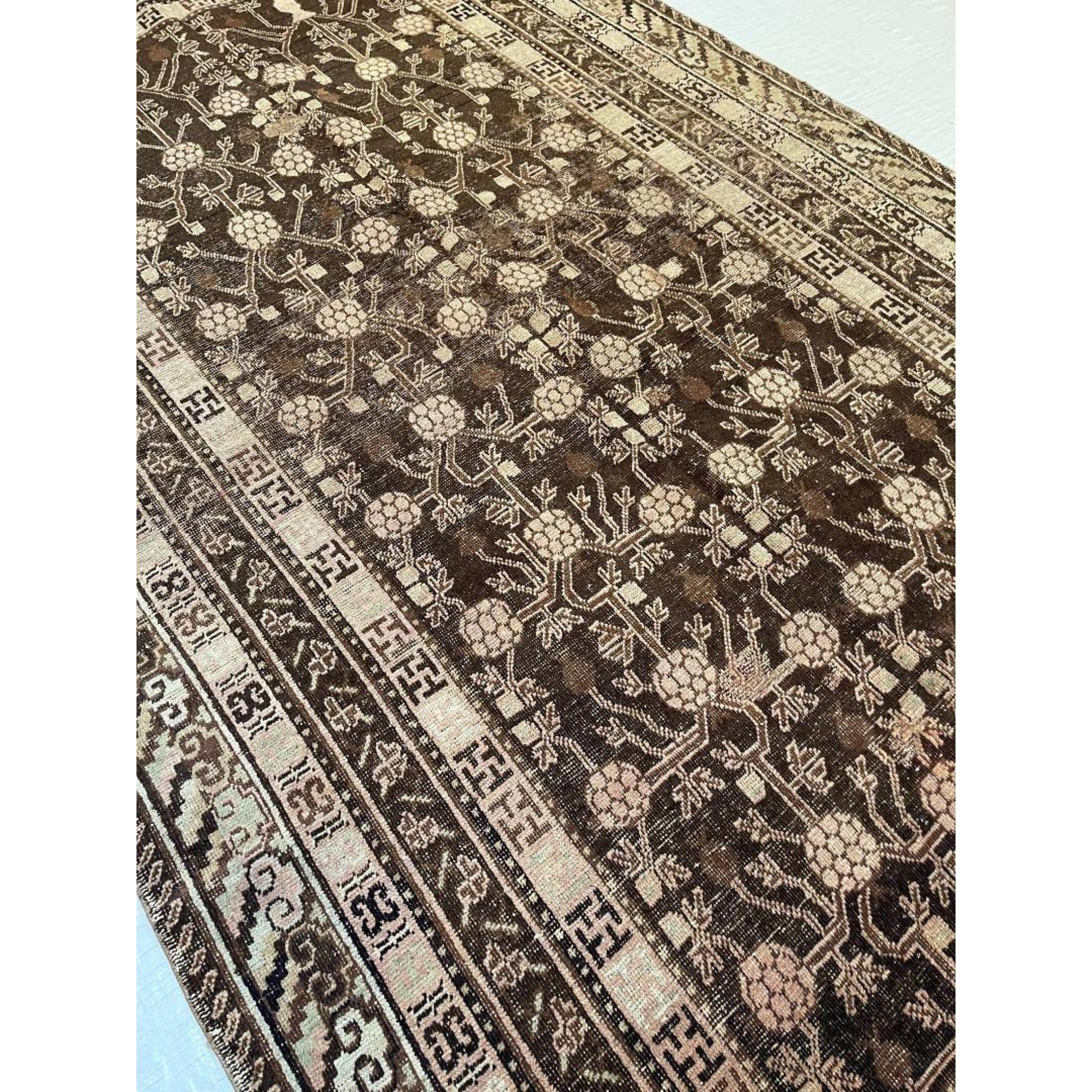 Antiker Samarkand-Teppich mit Blumenmuster von 1920 (Sonstiges) im Angebot