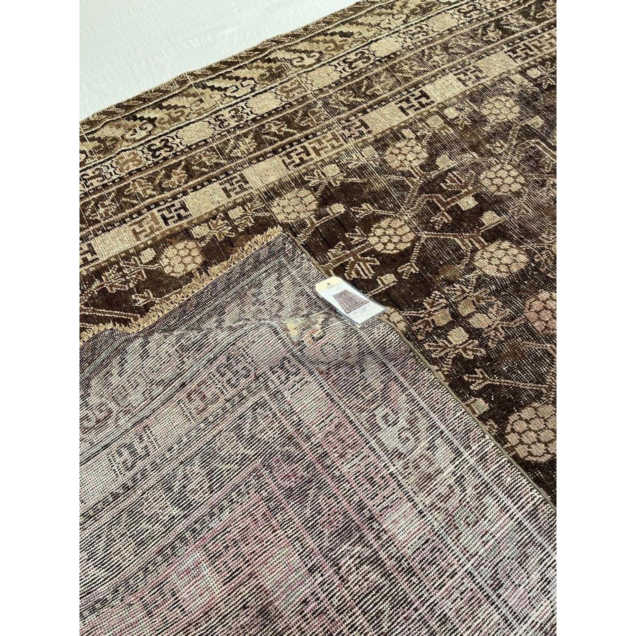 Antiker 1920 Samarkand-Teppich im Zustand „Gut“ im Angebot in Los Angeles, US