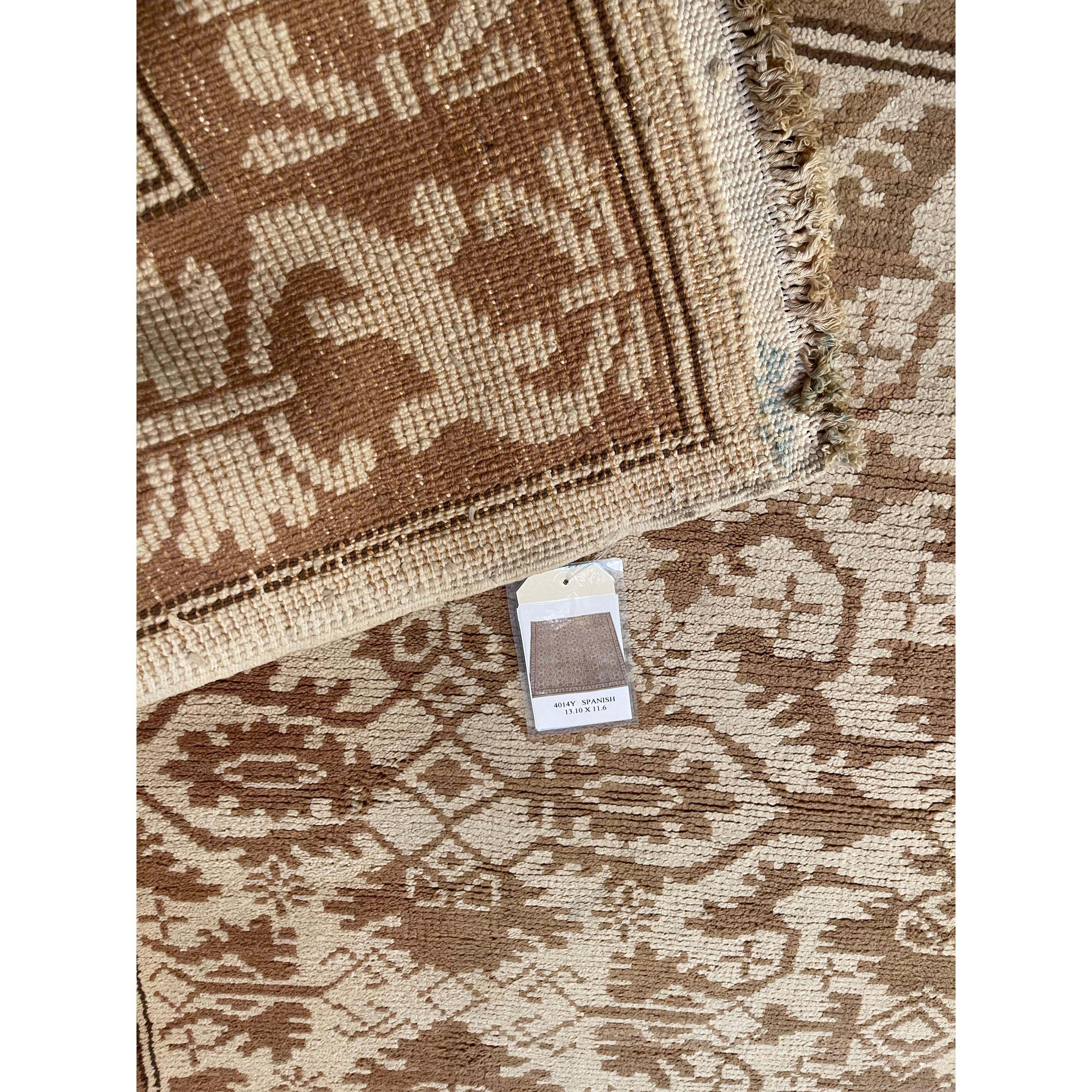 Antiker spanischer Teppich von 1920 (Sonstiges) im Angebot