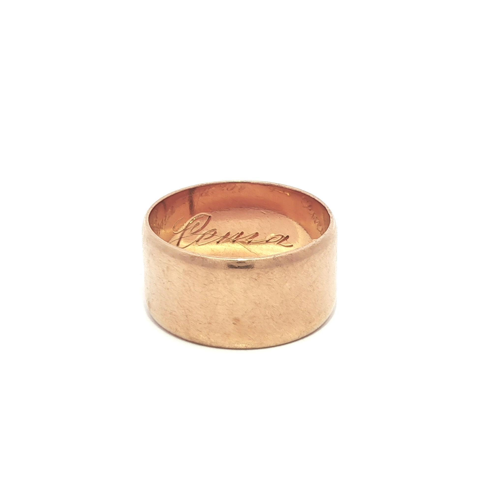 Antico 1920 Anello unisex in oro giallo rosato da 10,2 mm a fascia larga e piatta In condizioni buone in vendita a Montclair, NJ