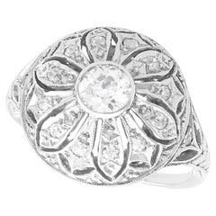 Antiker Art-Déco-Cocktailring aus 14 Karat Weißgold mit 0,57 Karat Diamanten, 1920er Jahre