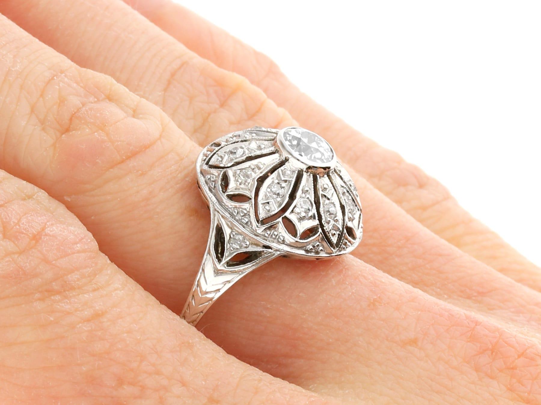 Antique 1920s 0.57 Carat Diamond and 14k White Gold Art Deco Cocktail Ring  For Sale 4