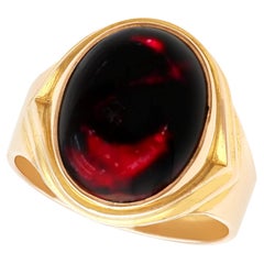 Antique 1920s 13.96 Carat Garnet and 15k Yellow Gold Signet Ring