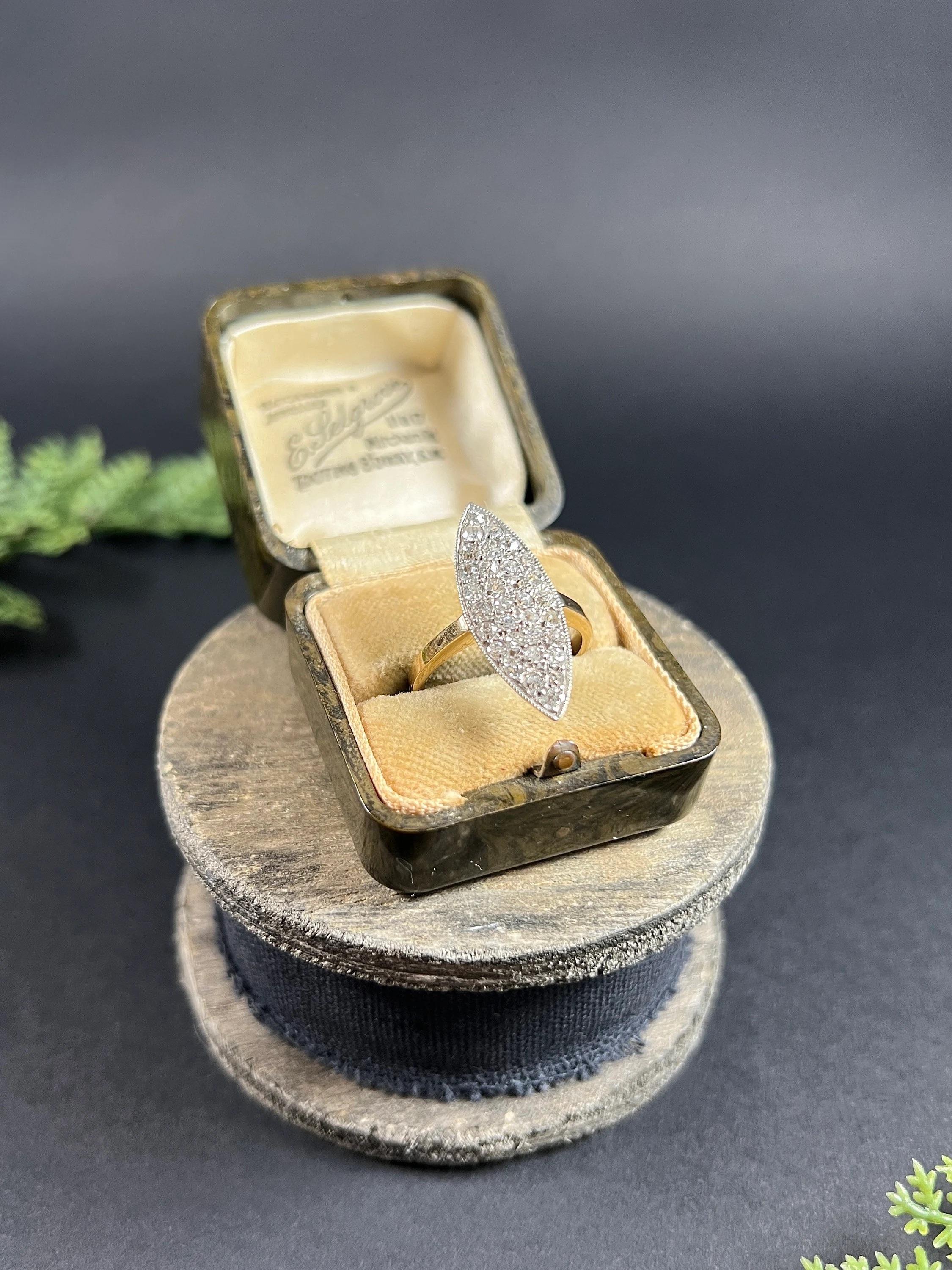 Old European Cut Antique 1920s, 18ct Gold & Platinum, 1.50ct Diamond Marquise/Navette Shaped Ring For Sale