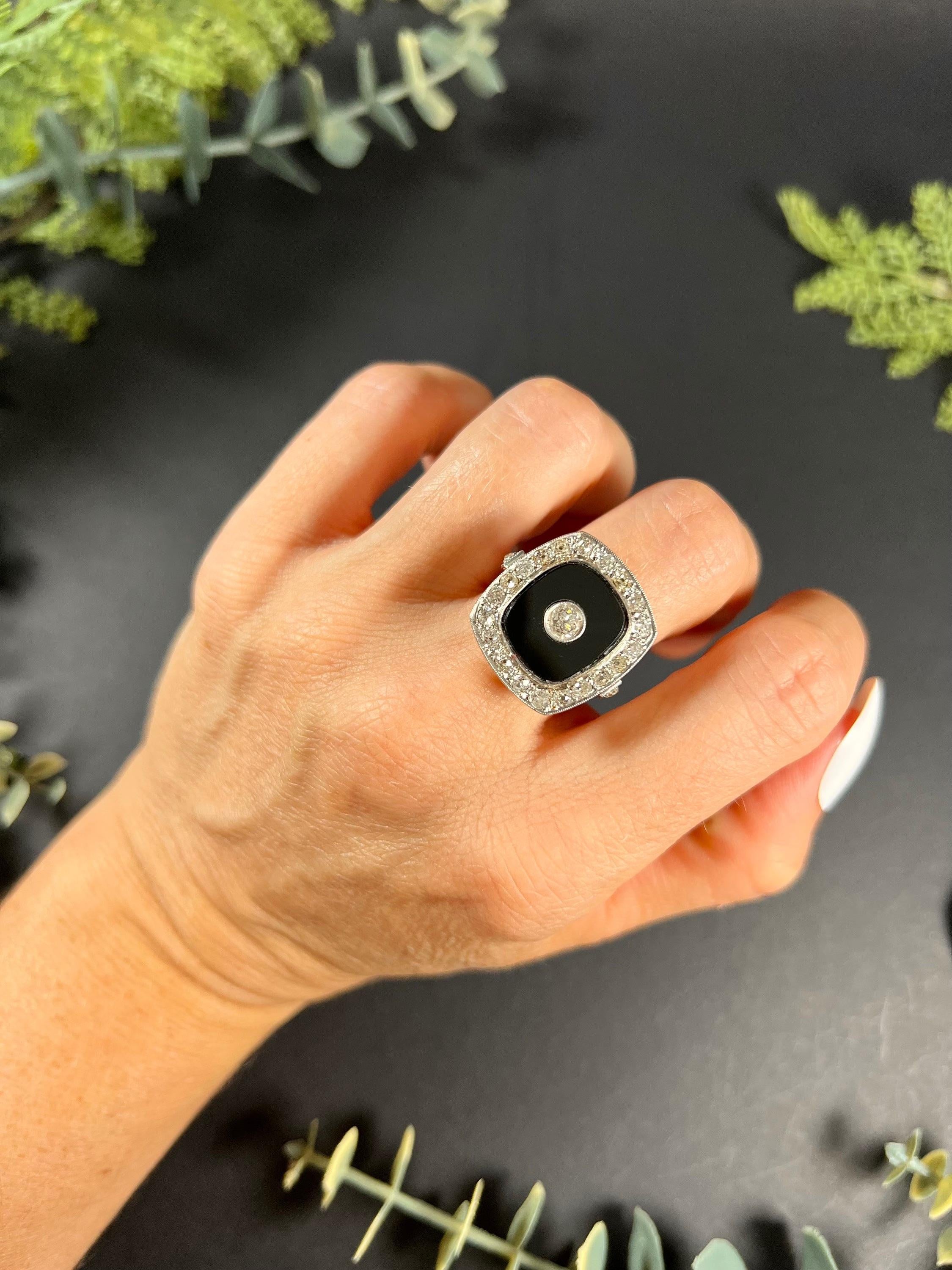 Antike 1920's 18ct Gold & Platin, Französisch Onyx und Diamant-Ring 6