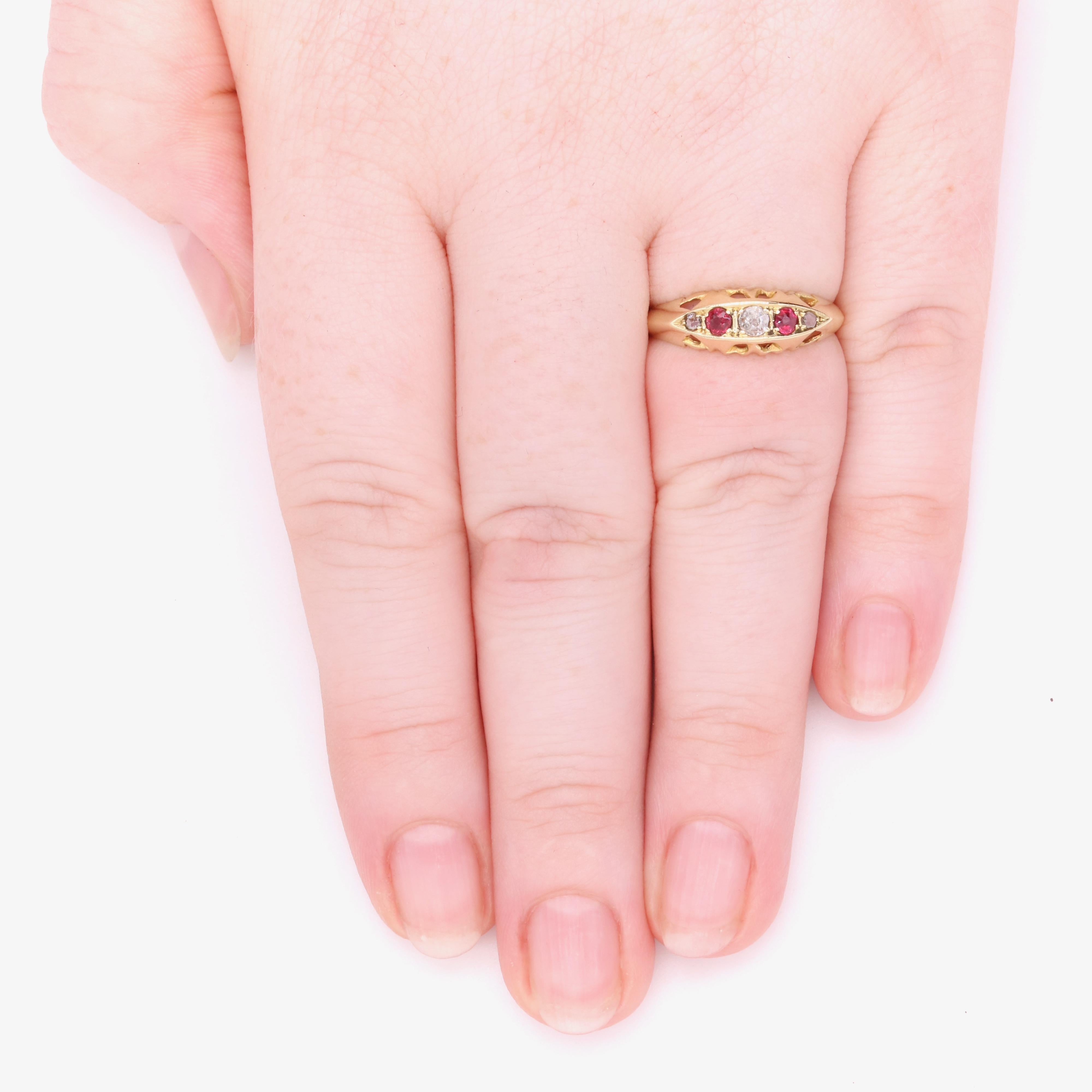 Antique 1920s 18K Yellow Gold 0.25tgw Ruby and Old Cut Diamond 5 Stone Ring For Sale 4