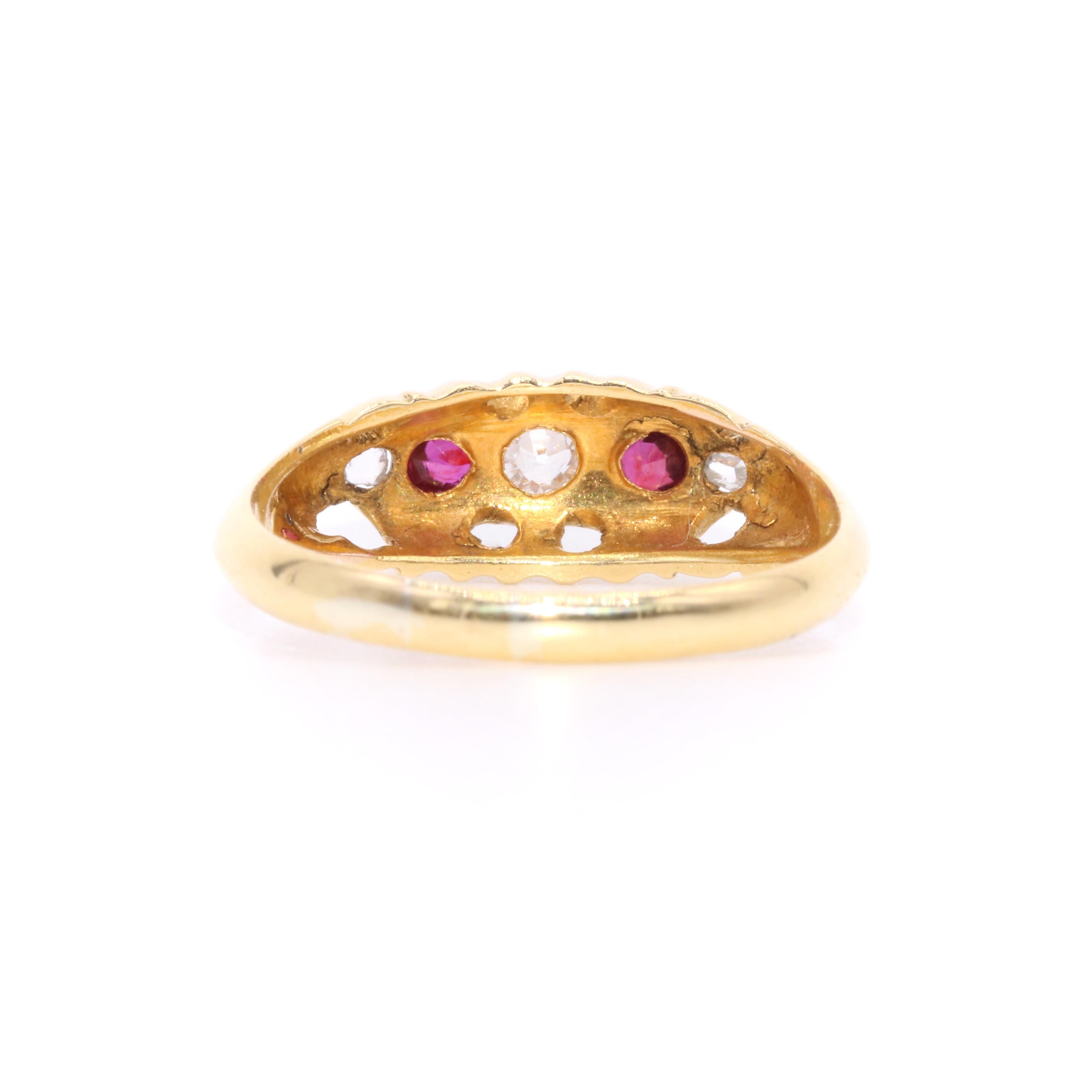 Antique 1920s 18K Yellow Gold 0.25tgw Ruby and Old Cut Diamond 5 Stone Ring For Sale 1