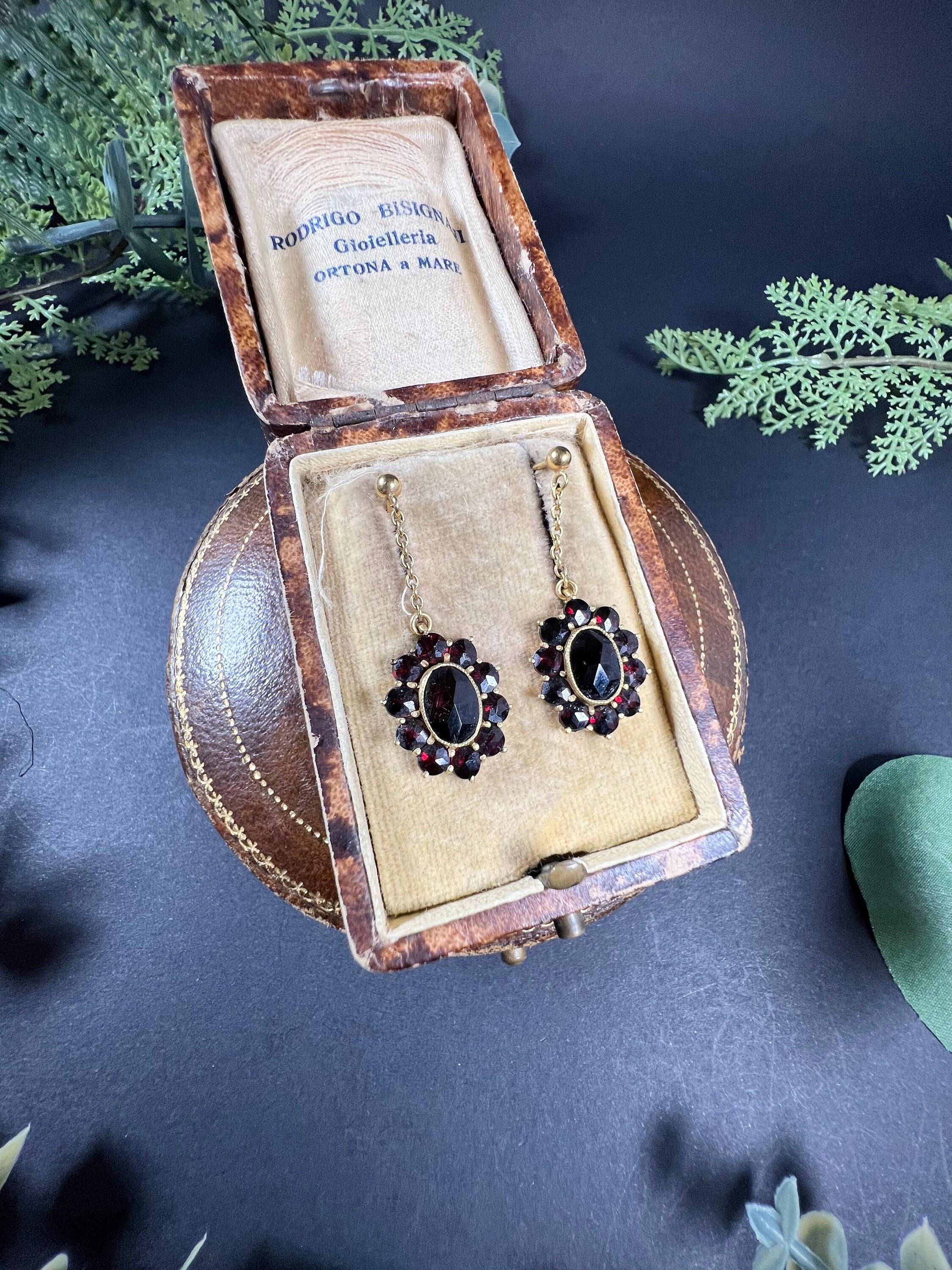 Mixed Cut Antique 1920’s, 9ct Gold Bohemian Garnet Cluster Drop Earrings For Sale