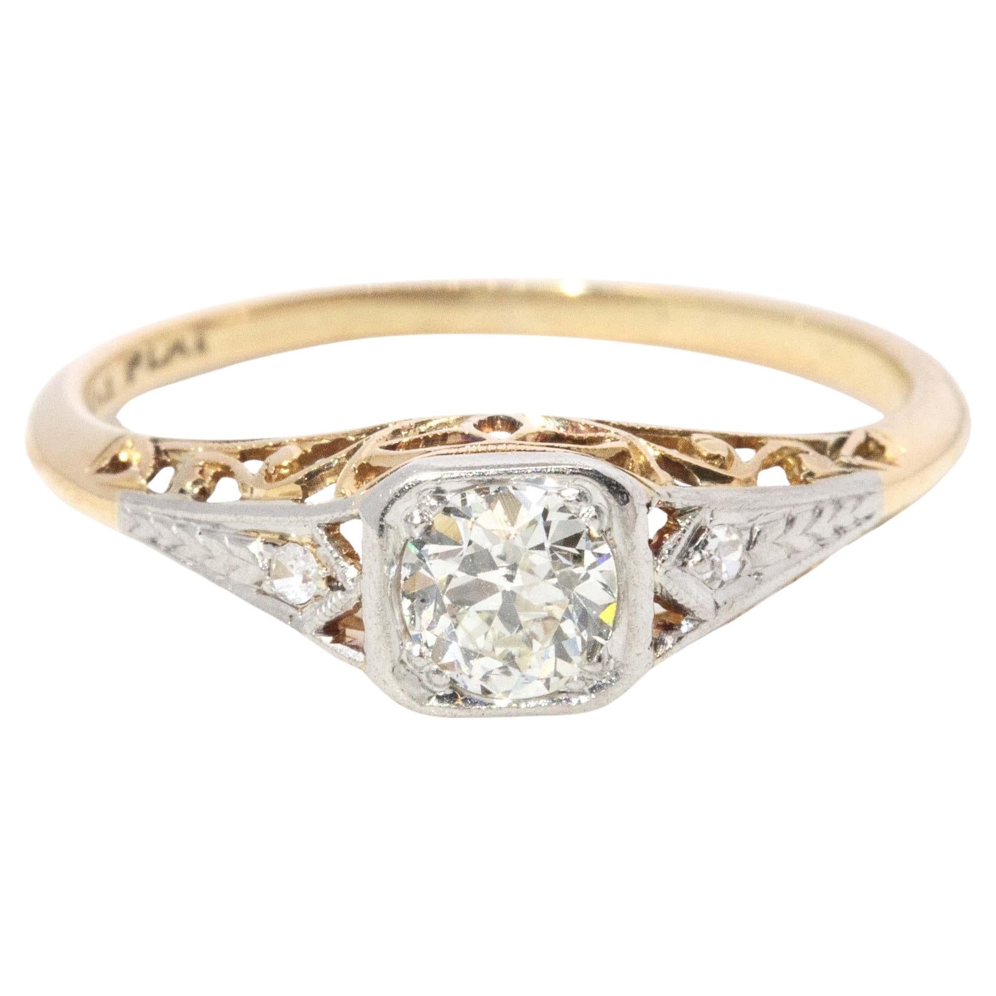 Antique 1920s Antique Old Cut Diamond Platinum & 18 Carat Gold Ring