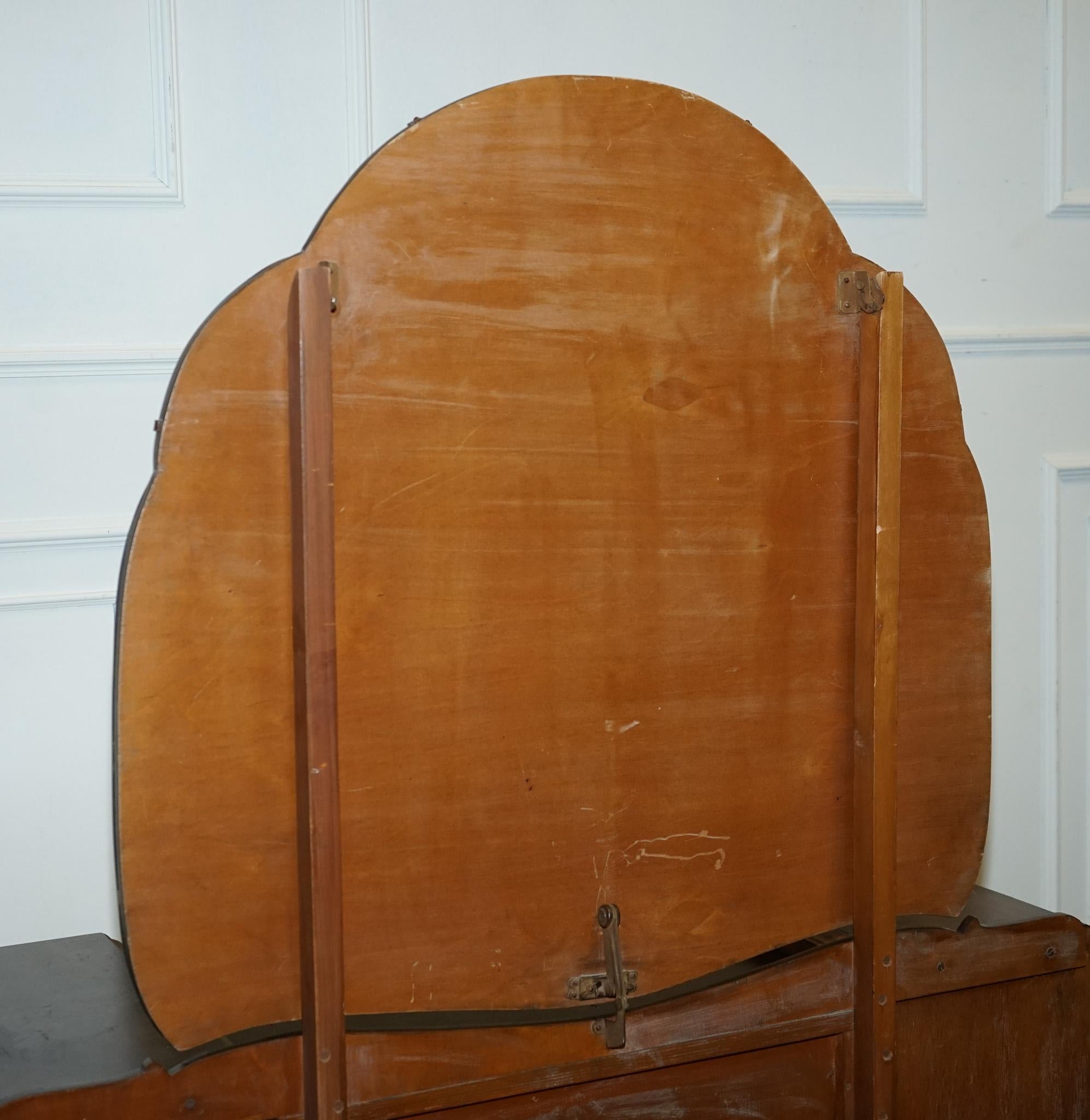 ANTIQUE 1920'S ART DECO BURR WALNUT DRESSING TABLE WITH LARGE MiRROR For Sale 8