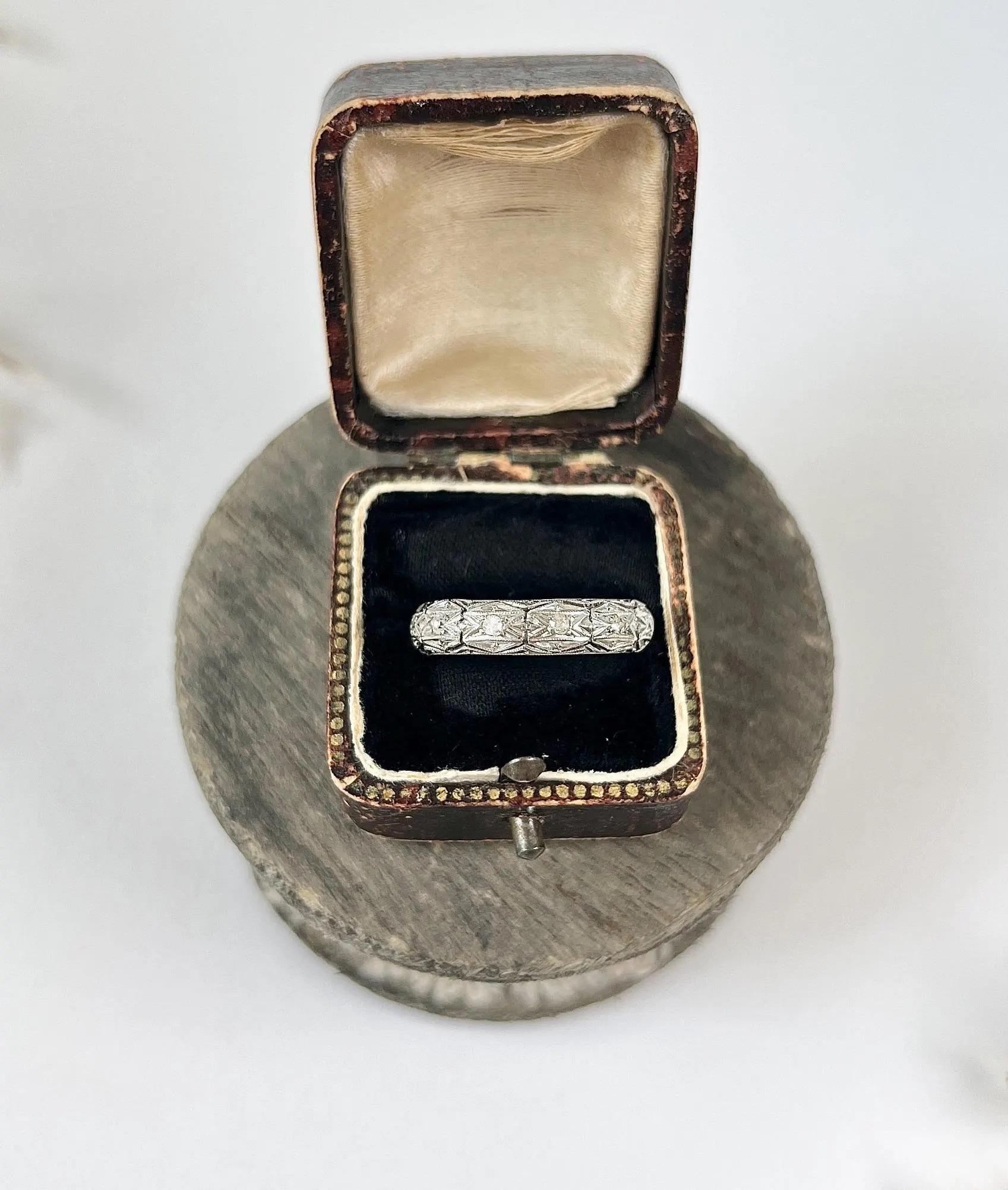 Antique 1920s, Art Deco Fancy Diamond Platinum Wedding Band, Eternity Ring For Sale 2