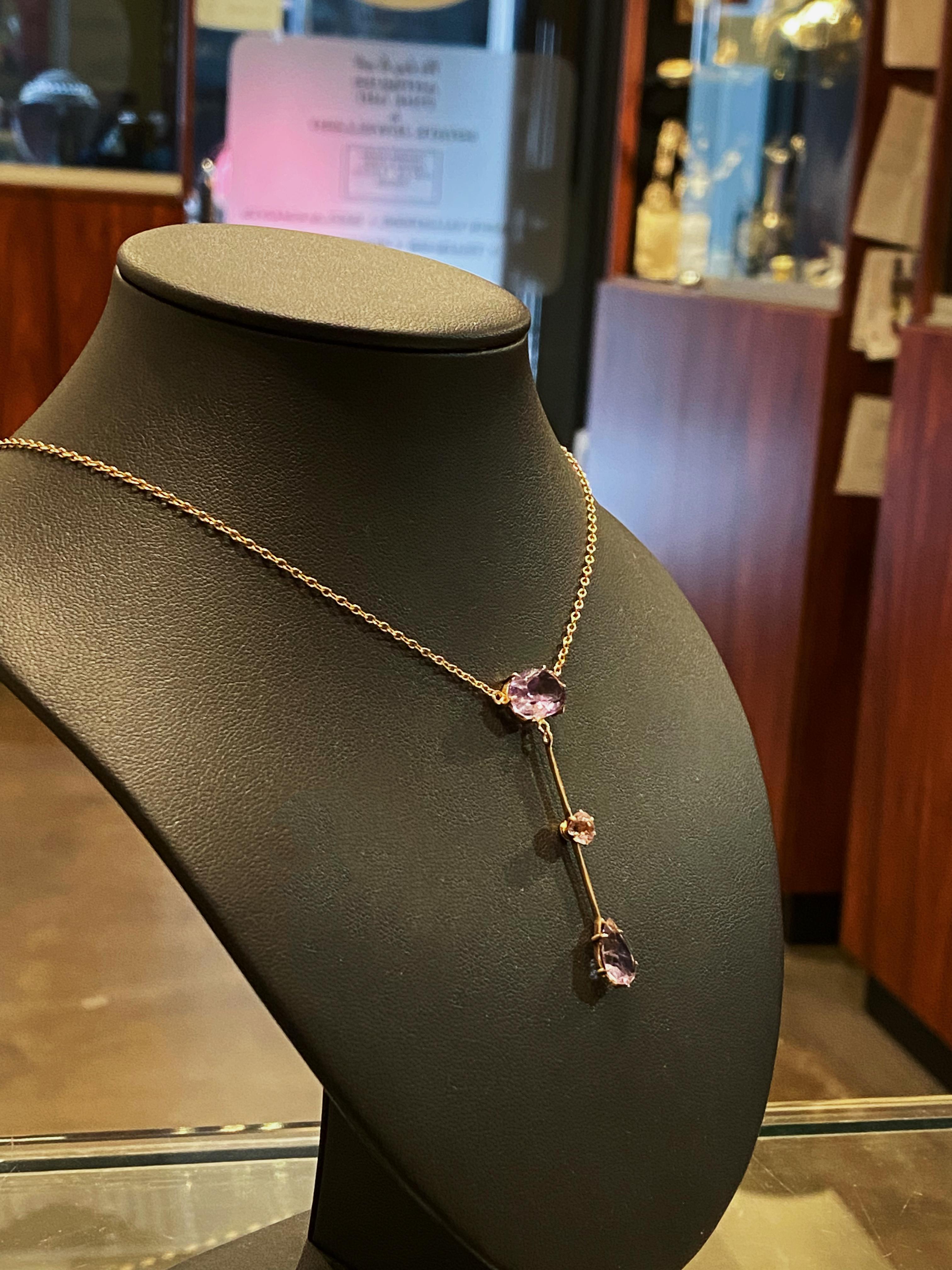 Oval Cut Antique 1920's Art-Nouveau 7.50ct Amethyst & 9K Rose Gold Pendant Necklace For Sale