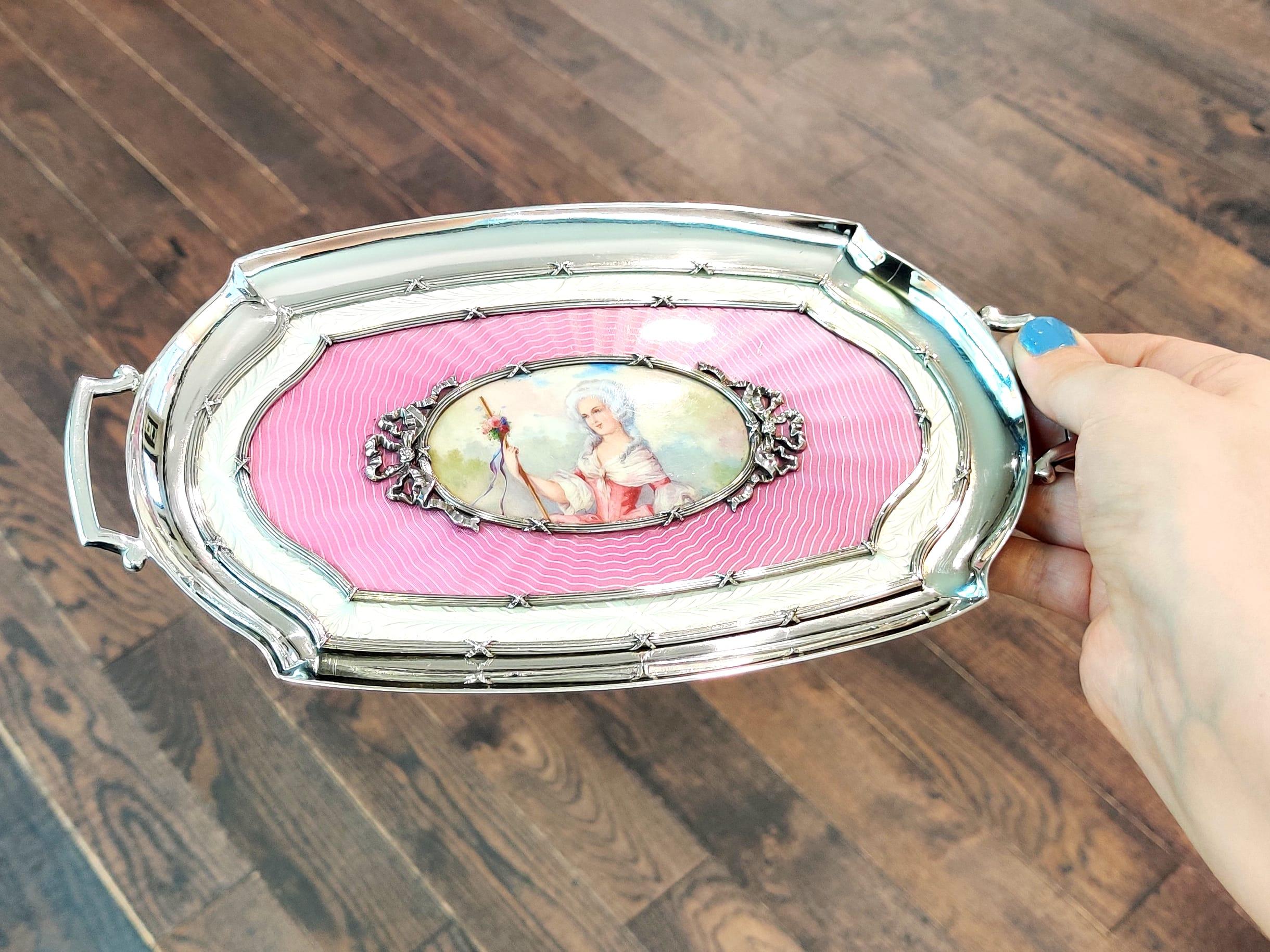 Bandeja de tocador austriaca antigua de los años 20 de plata y esmalte Austríaco en venta