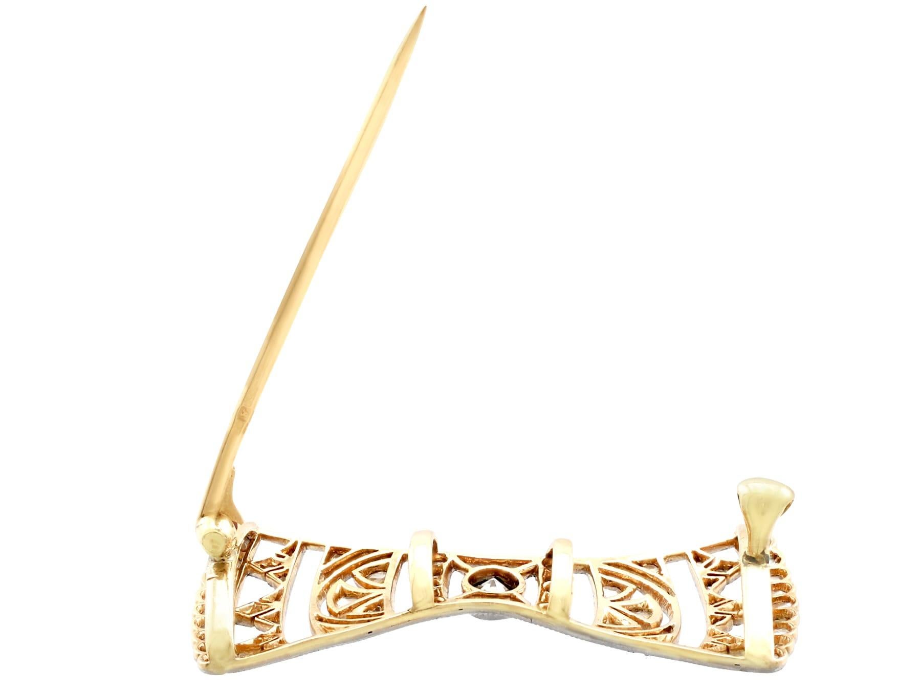 Antique 1920s Austro-Hungarian Diamond and Yellow Gold Bow Brooch For Sale 1