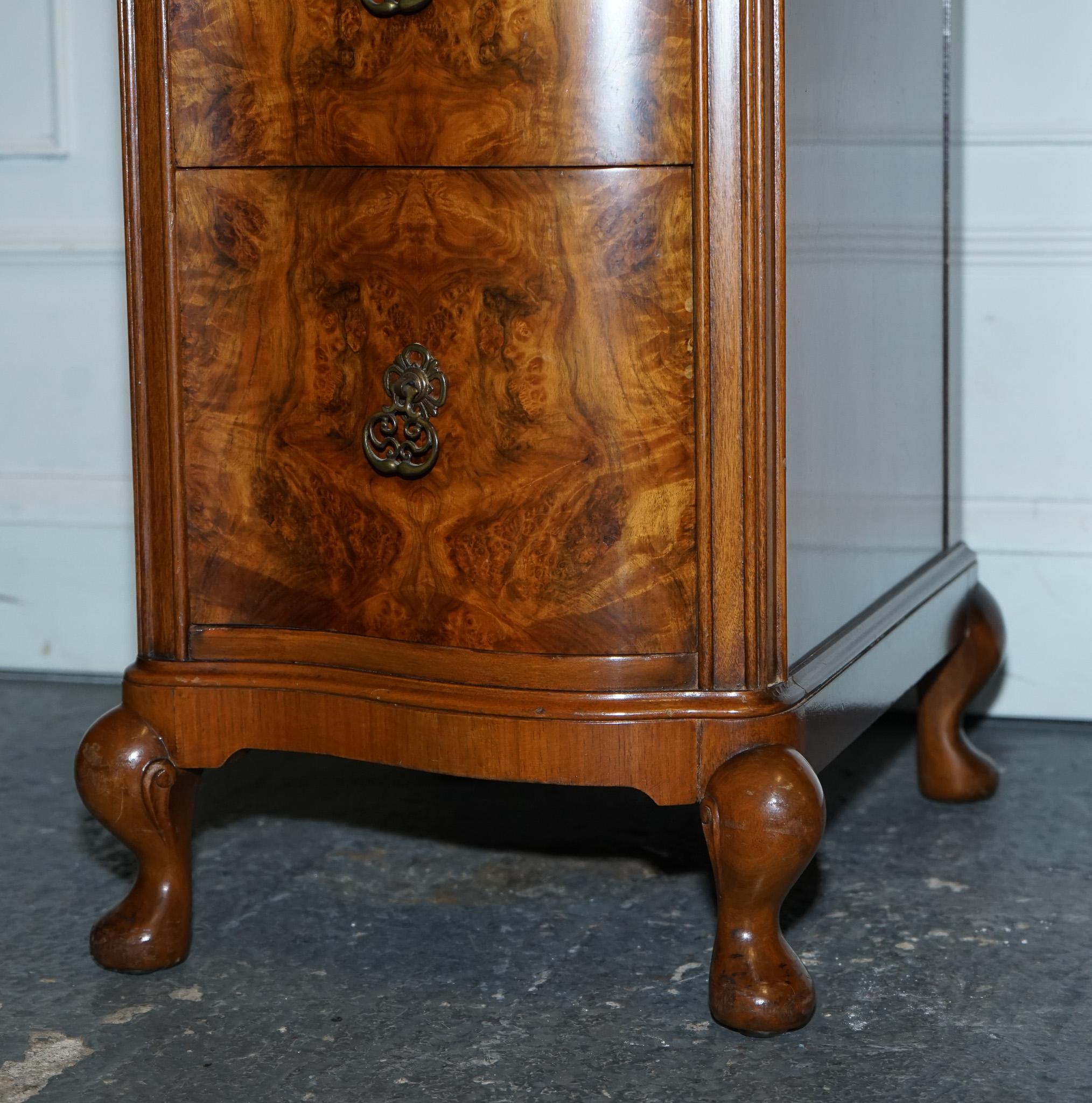 ANTIQUE 1920'S BURR WALNUT ART DECO DRESSING TABLE WiTH PLENTY OF DRAWERS For Sale 8