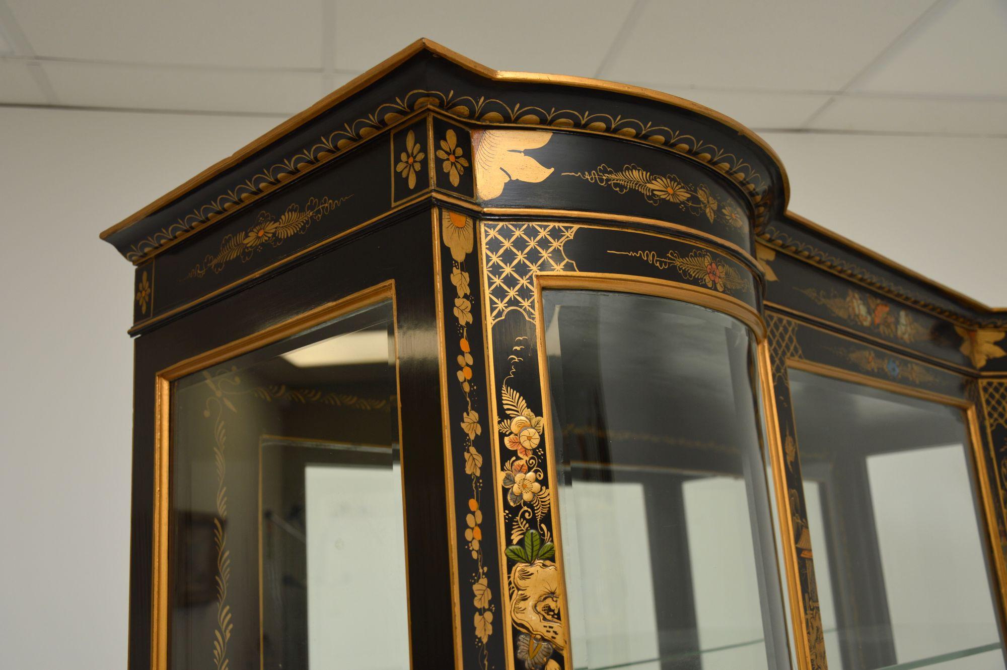 Antique 1920’s Chinoiserie Display Cabinet 3