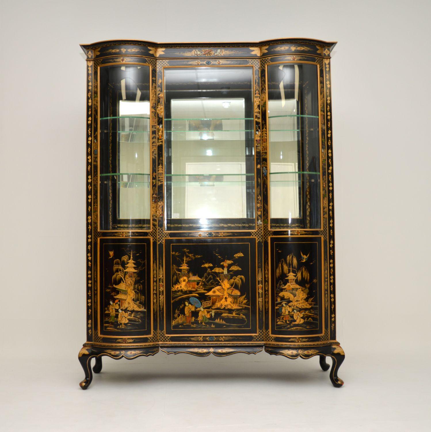A magnificent antique chinoiserie cabinet of the highest quality. This was made in England & dates from the 1920’s.

This is one of the finest examples we have ever come across, it is extremely well made and is also extremely heavy! The lacquered