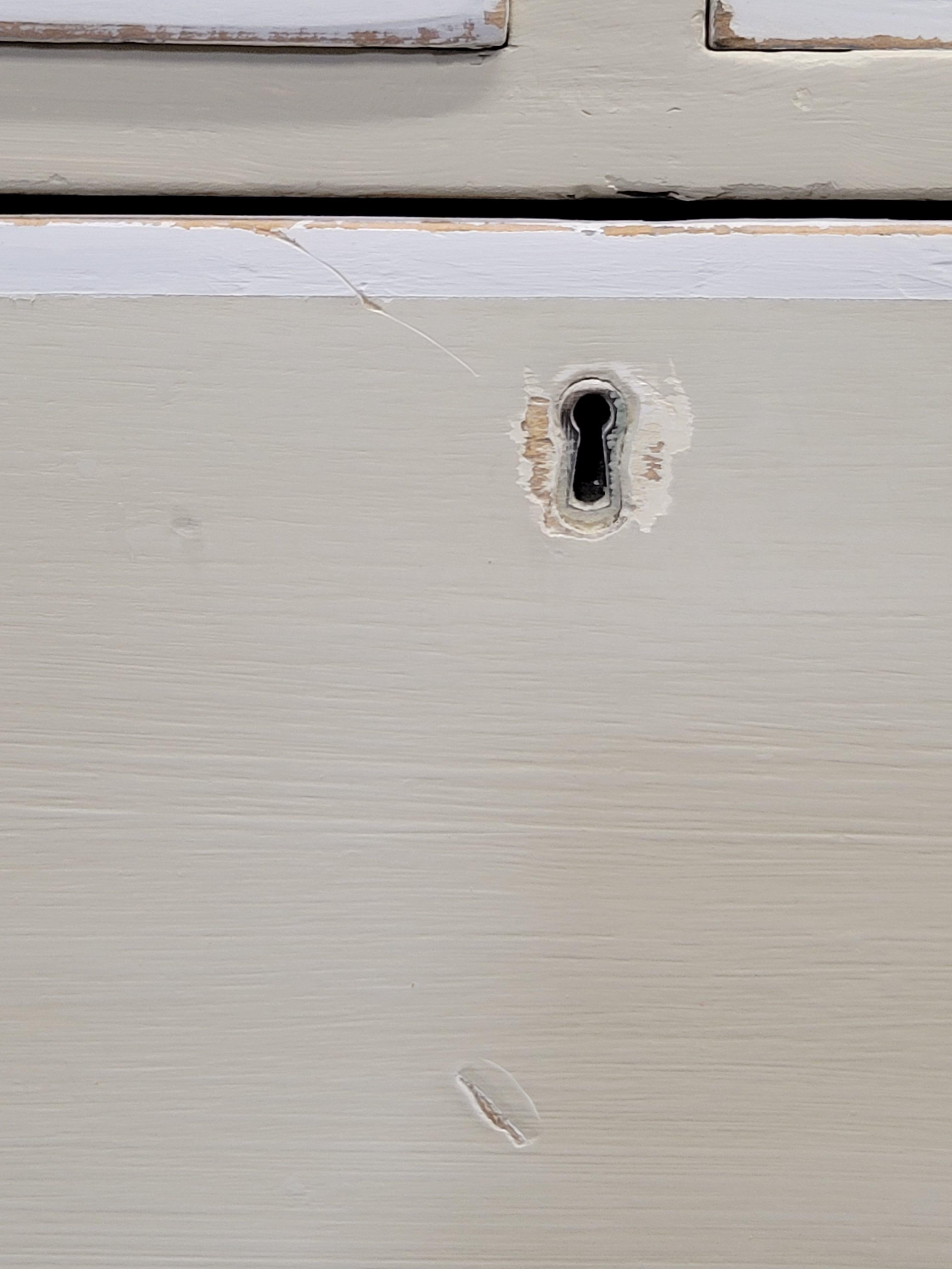 Antique 1920s English Dresser Chest of Drawers with Old Cream and White Paint For Sale 6