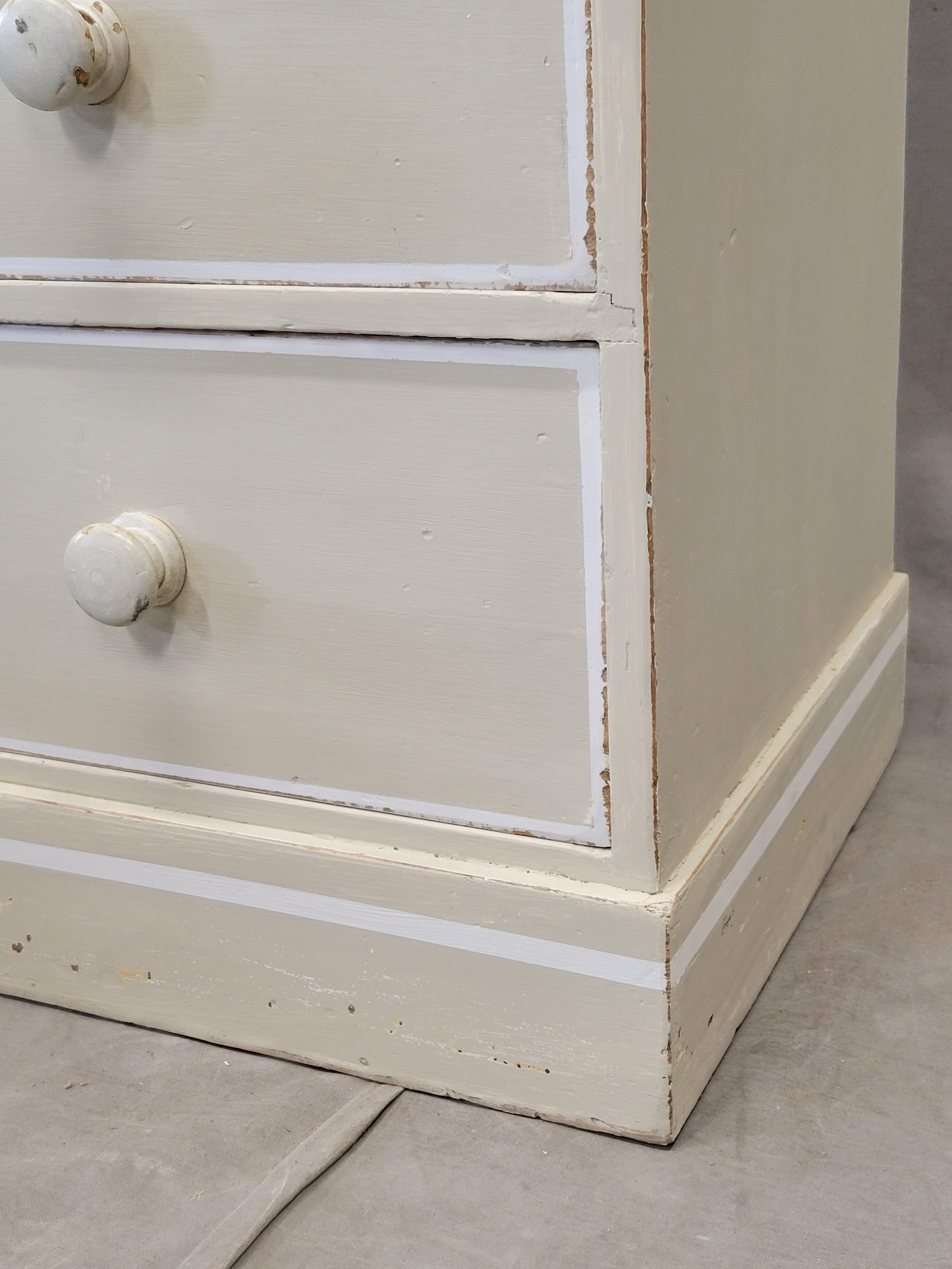 British Antique 1920s English Dresser Chest of Drawers with Old Cream and White Paint For Sale