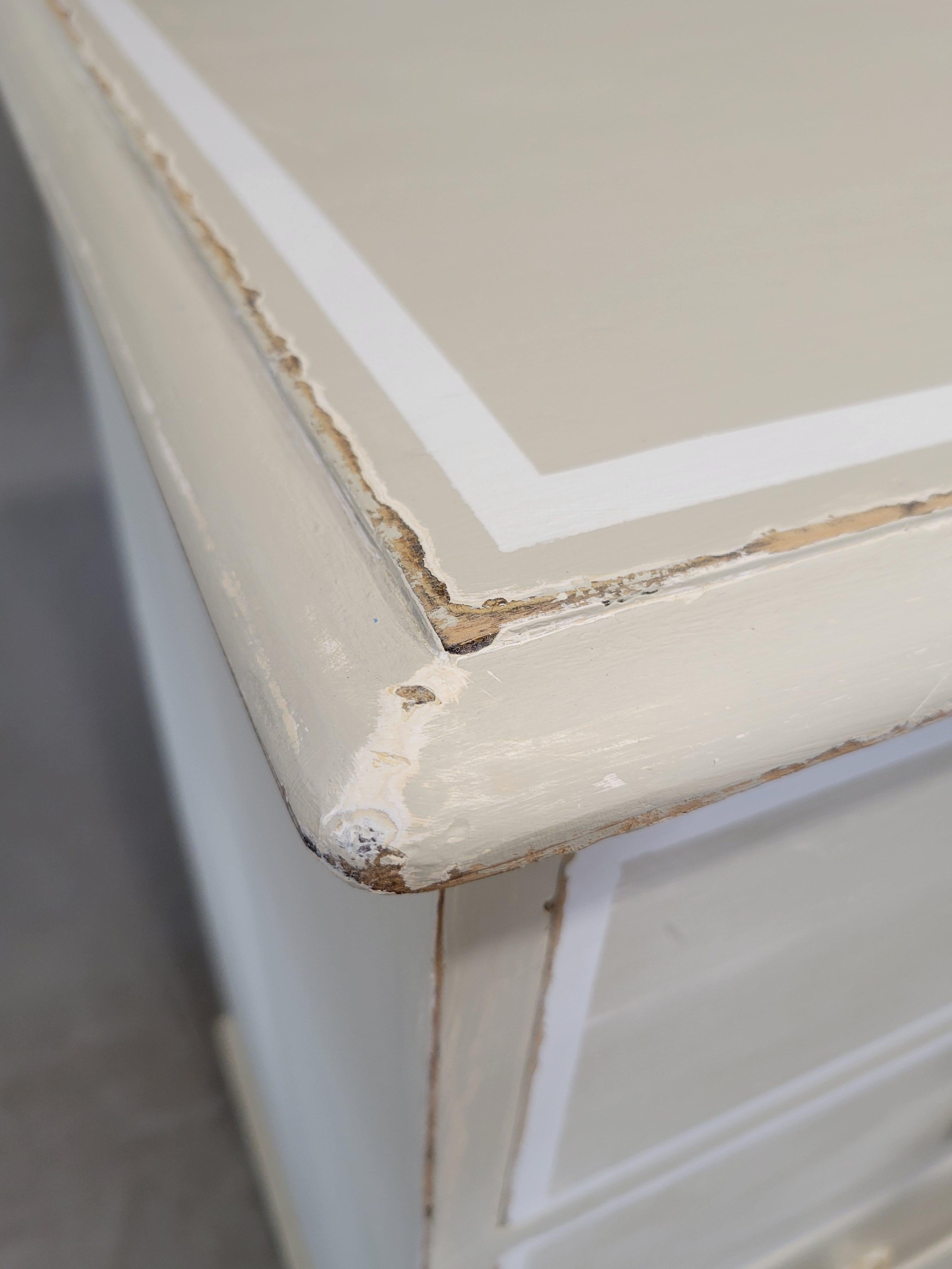 20th Century Antique 1920s English Dresser Chest of Drawers with Old Cream and White Paint For Sale