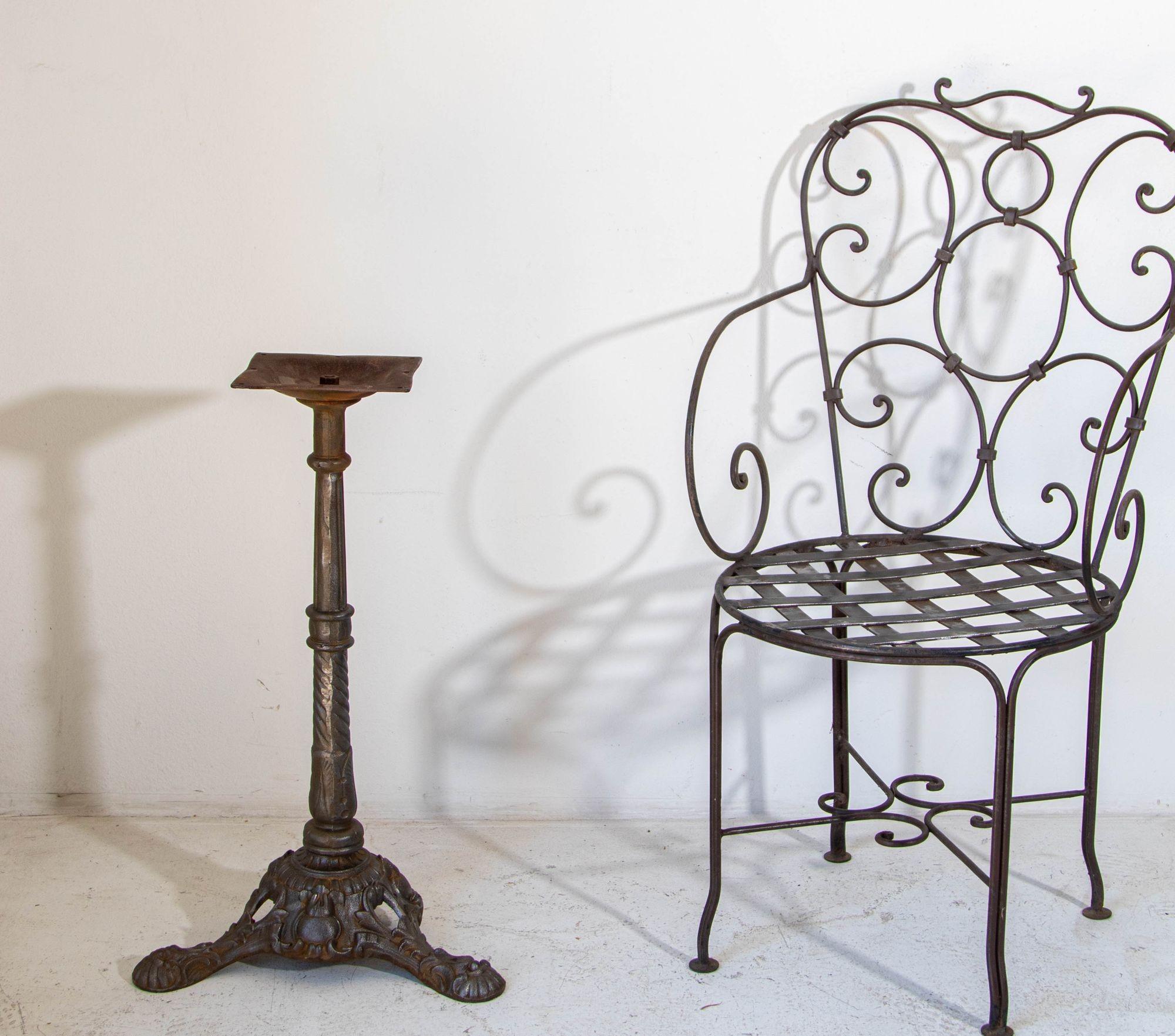 French Provincial Antique 1920s French Cast Iron Pedestal Bistro Table Stand For Sale